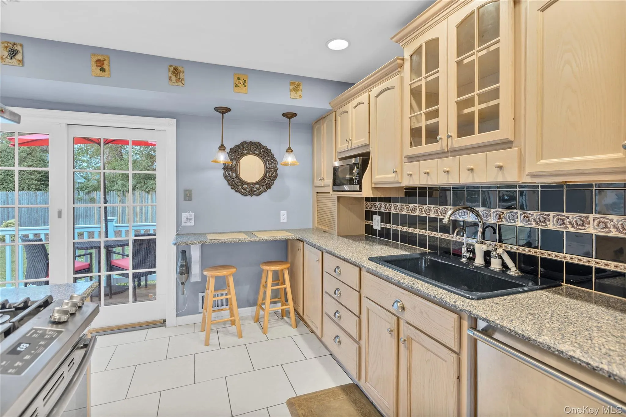 9 Carrol Place, Huntington, NY, 3 Bedrooms Bedrooms, 7 Rooms Rooms,1 BathroomBathrooms,Residential,For Rent,Carrol,0,1016565 9 Carrol Place, Huntington, NY, 3 Bedrooms Bedrooms, 7 Rooms Rooms,1 BathroomBathrooms,Residential,For Rent,Carrol,0,1016565