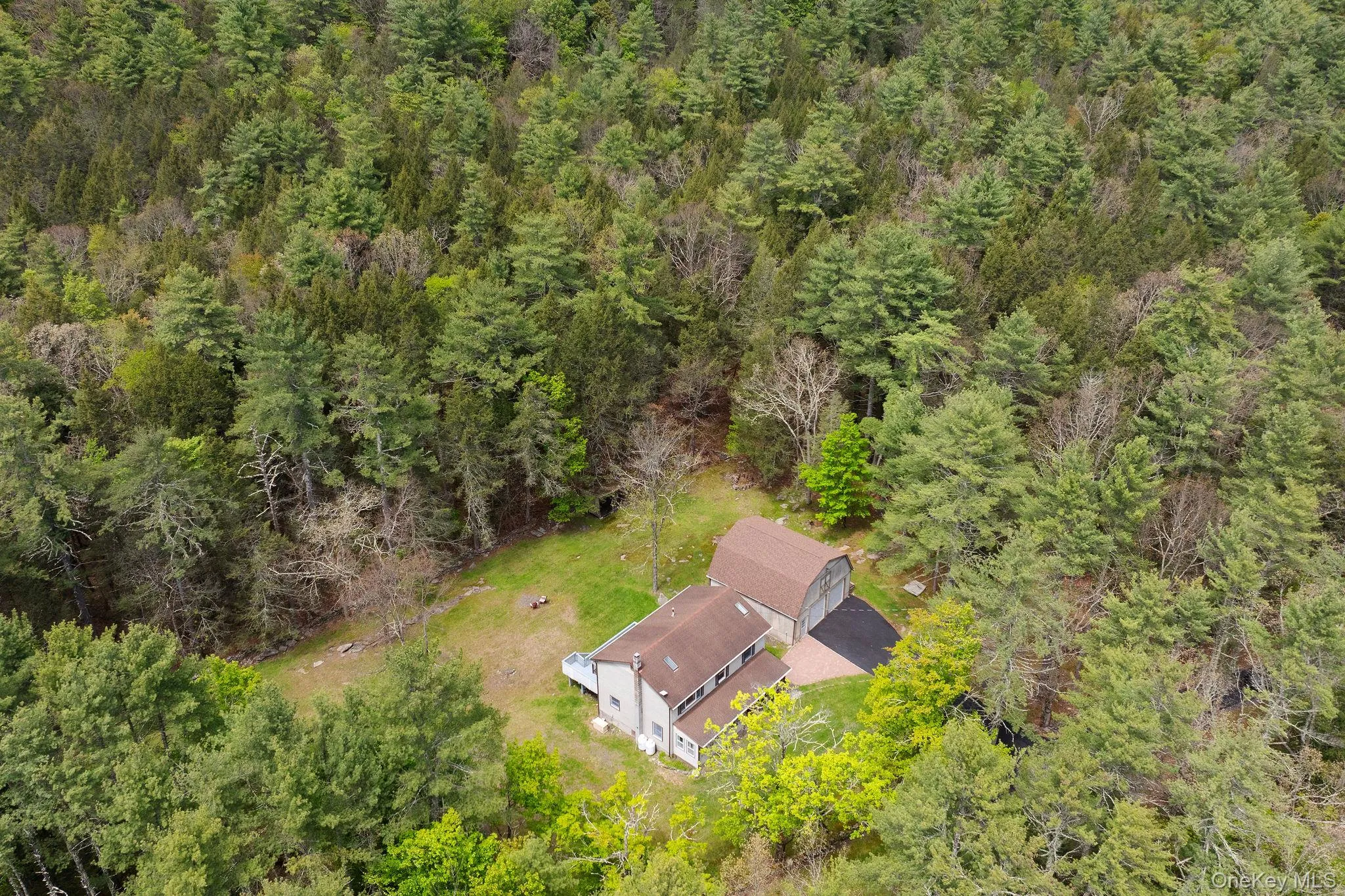 2013 County Road 3, Olive, NY, 3 Bedrooms Bedrooms, 10 Rooms Rooms,2 BathroomsBathrooms,Residential,For Rent,County Road 3,0,KEY1016566 2013 County Road 3, Olive, NY, 3 Bedrooms Bedrooms, 10 Rooms Rooms,2 BathroomsBathrooms,Residential,For Rent,County Road 3,0,KEY1016566