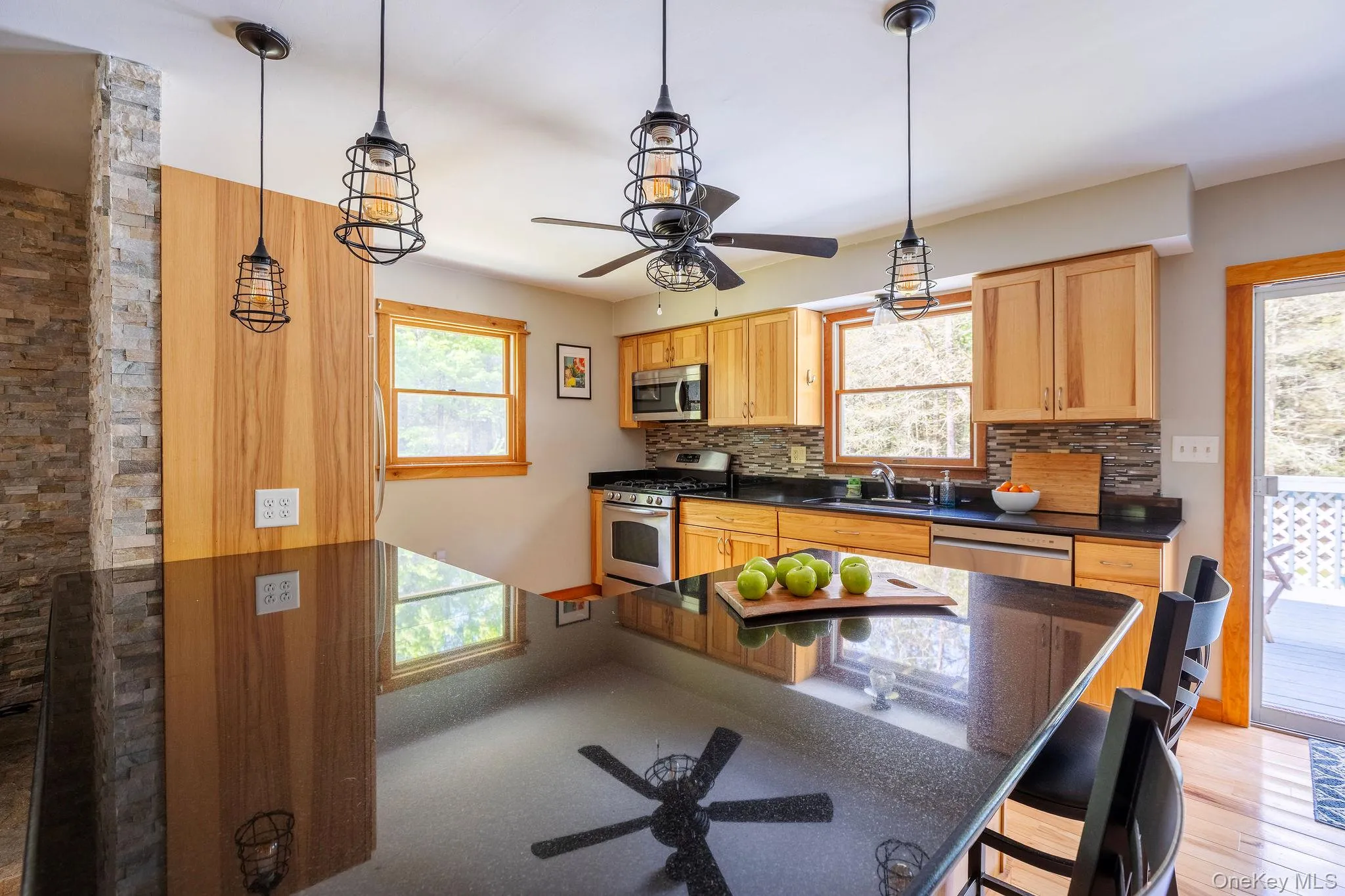 2013 County Road 3, Olive, NY, 3 Bedrooms Bedrooms, 10 Rooms Rooms,2 BathroomsBathrooms,Residential,For Rent,County Road 3,0,KEY1016566 2013 County Road 3, Olive, NY, 3 Bedrooms Bedrooms, 10 Rooms Rooms,2 BathroomsBathrooms,Residential,For Rent,County Road 3,0,KEY1016566