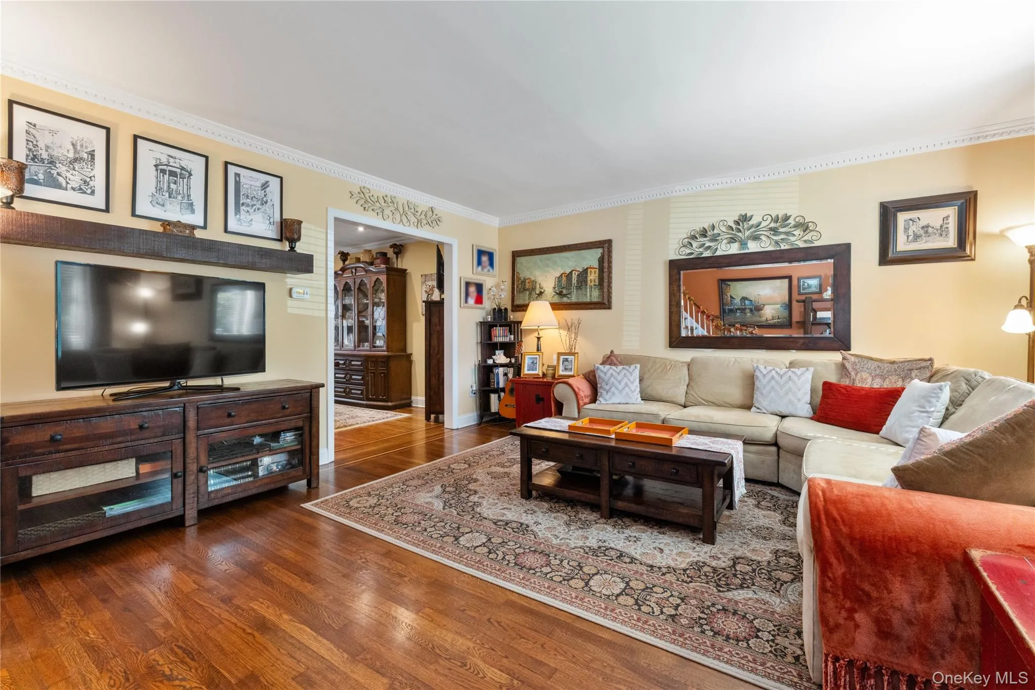7718 83rd Street, New York, NY, 3 Bedrooms Bedrooms, 7 Rooms Rooms,2 BathroomsBathrooms,Residential,For Rent,83rd,0,KEY1016567 7718 83rd Street, New York, NY, 3 Bedrooms Bedrooms, 7 Rooms Rooms,2 BathroomsBathrooms,Residential,For Rent,83rd,0,KEY1016567