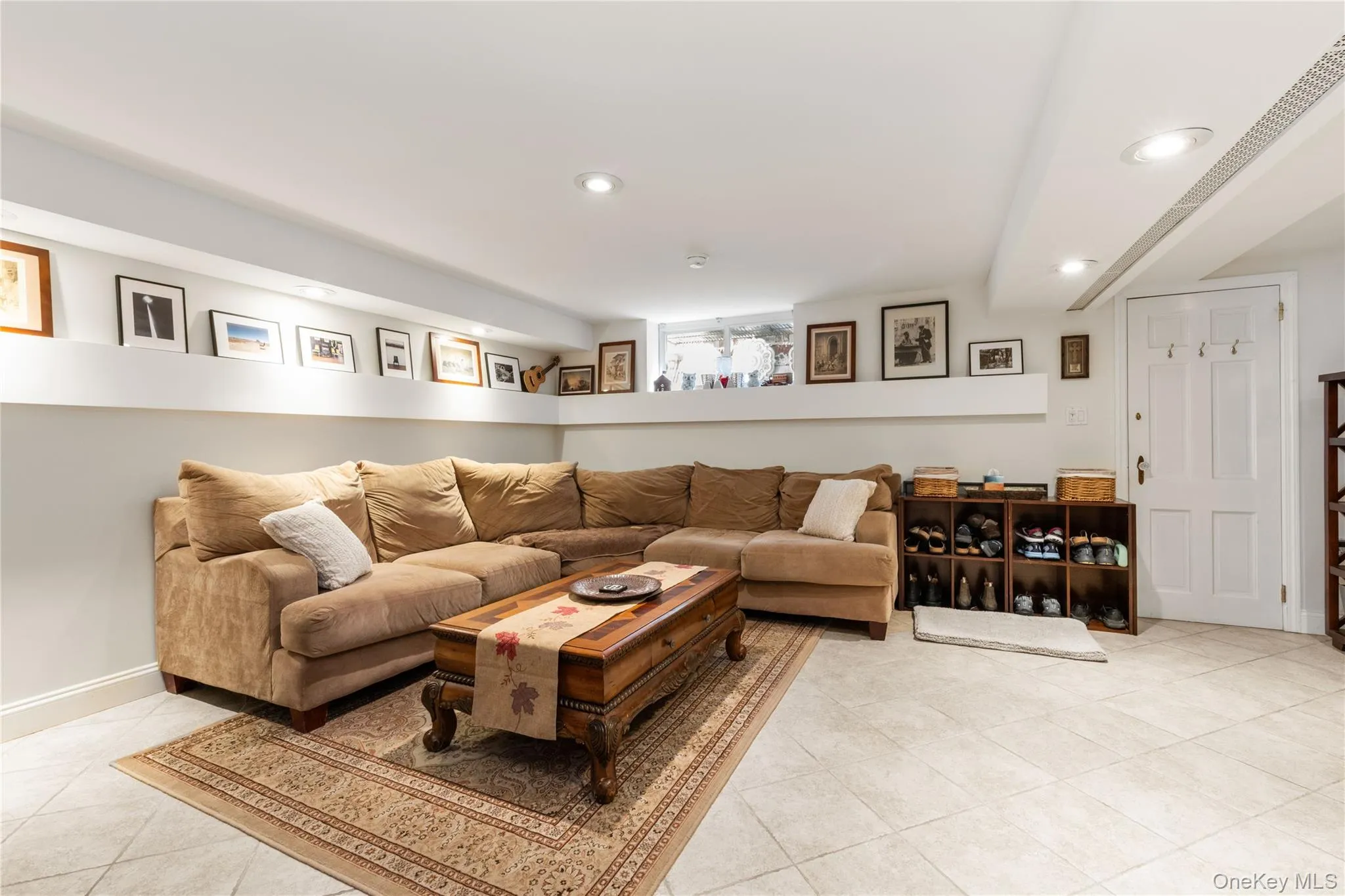 7718 83rd Street, New York, NY, 3 Bedrooms Bedrooms, 7 Rooms Rooms,2 BathroomsBathrooms,Residential,For Rent,83rd,0,KEY1016567 7718 83rd Street, New York, NY, 3 Bedrooms Bedrooms, 7 Rooms Rooms,2 BathroomsBathrooms,Residential,For Rent,83rd,0,KEY1016567