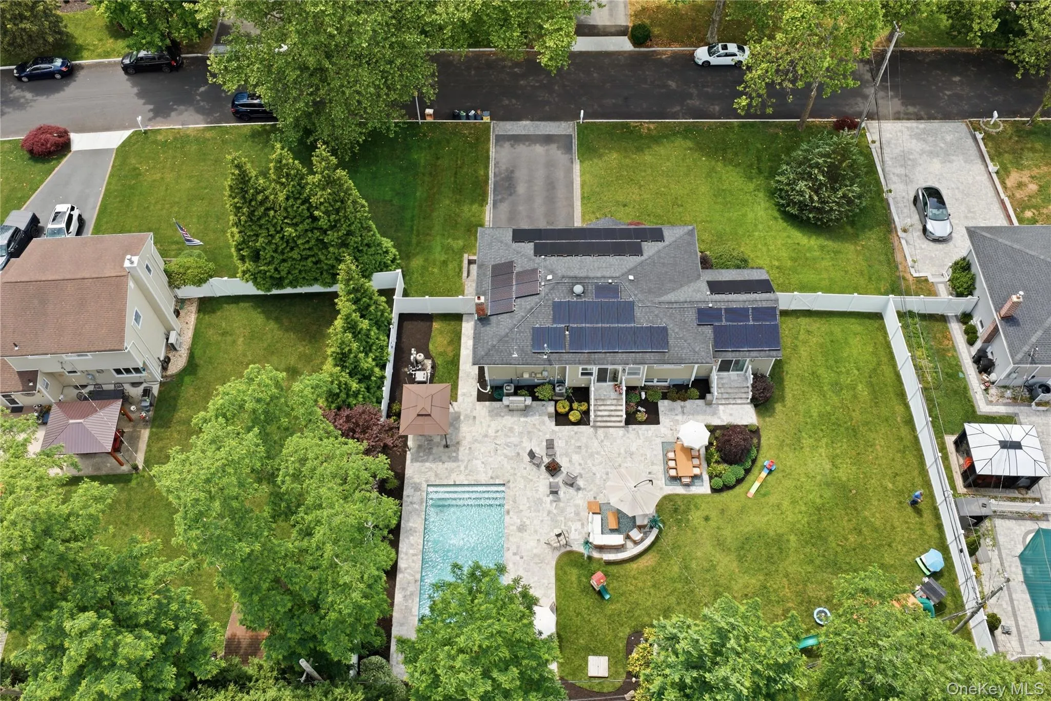 3 Del Place, Smithtown, NY, 4 Bedrooms Bedrooms, 9 Rooms Rooms,3 BathroomsBathrooms,Residential,For Rent,Del,0,KEY1016569 3 Del Place, Smithtown, NY, 4 Bedrooms Bedrooms, 9 Rooms Rooms,3 BathroomsBathrooms,Residential,For Rent,Del,0,KEY1016569