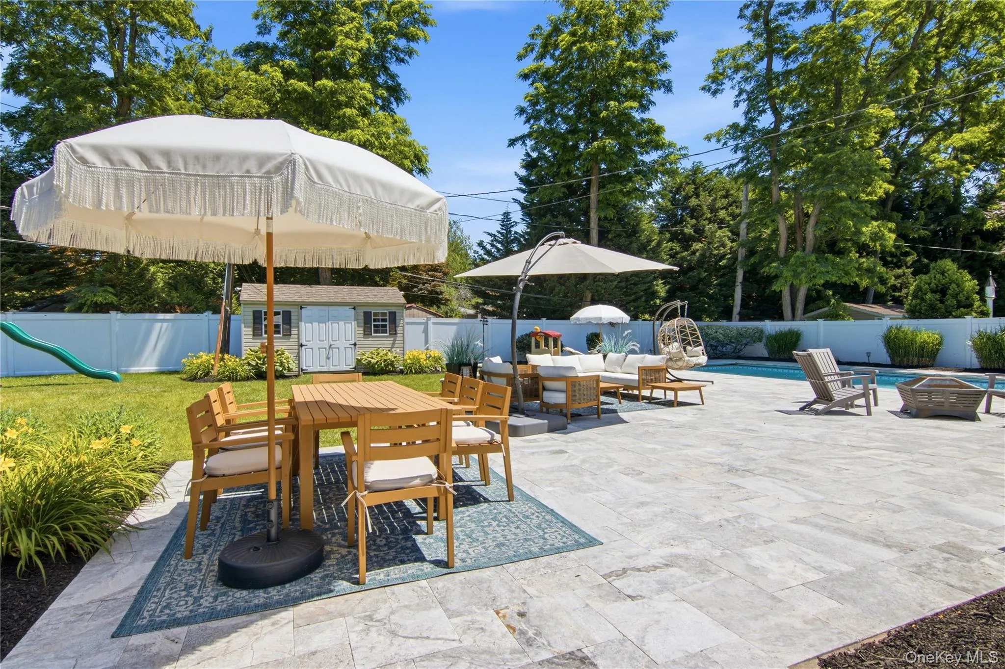 3 Del Place, Smithtown, NY, 4 Bedrooms Bedrooms, 9 Rooms Rooms,3 BathroomsBathrooms,Residential,For Rent,Del,0,KEY1016569 3 Del Place, Smithtown, NY, 4 Bedrooms Bedrooms, 9 Rooms Rooms,3 BathroomsBathrooms,Residential,For Rent,Del,0,KEY1016569