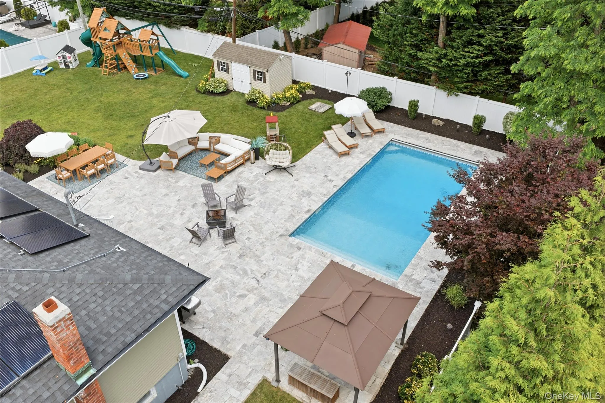3 Del Place, Smithtown, NY, 4 Bedrooms Bedrooms, 9 Rooms Rooms,3 BathroomsBathrooms,Residential,For Rent,Del,0,KEY1016569 3 Del Place, Smithtown, NY, 4 Bedrooms Bedrooms, 9 Rooms Rooms,3 BathroomsBathrooms,Residential,For Rent,Del,0,KEY1016569