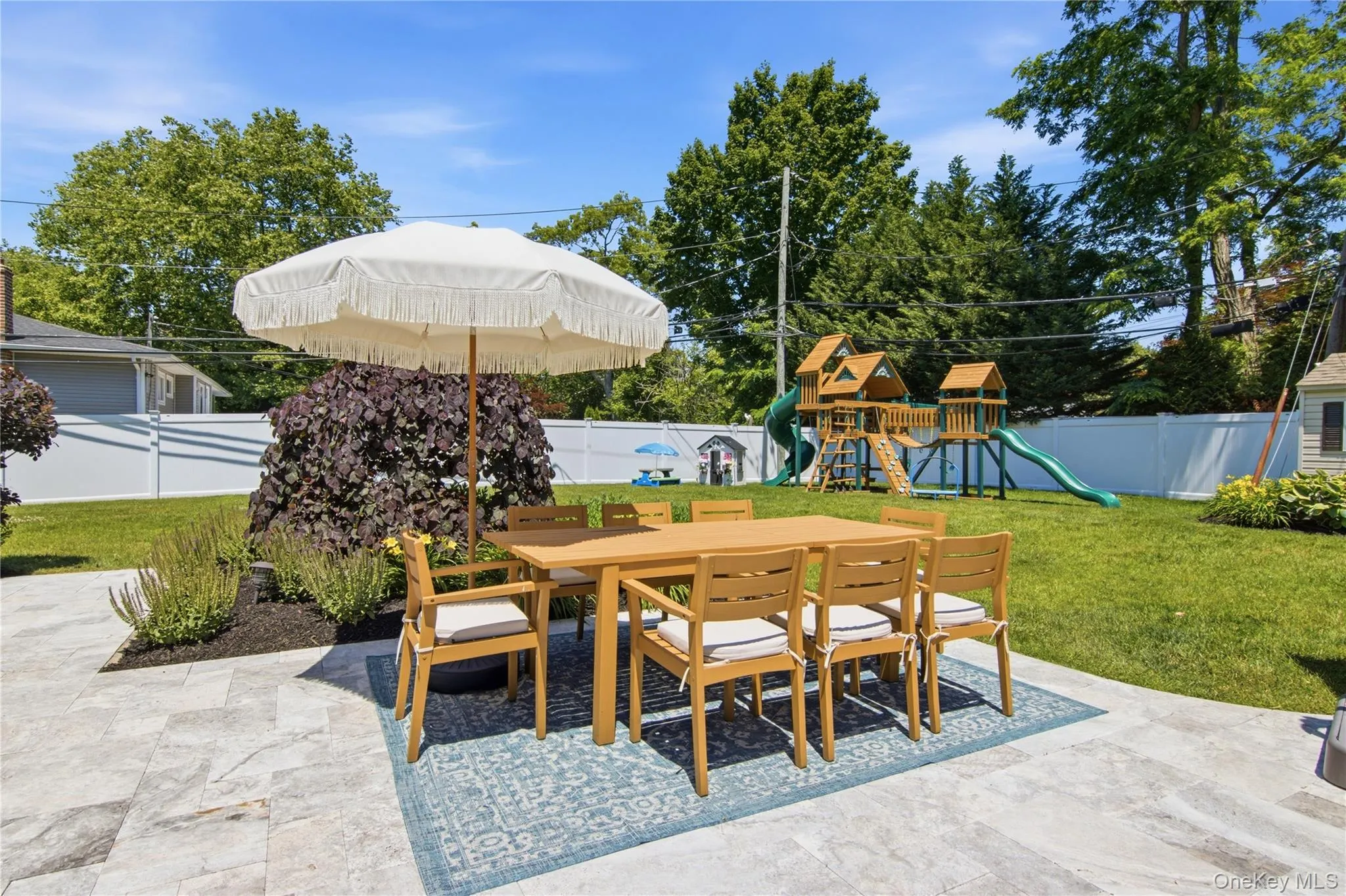3 Del Place, Smithtown, NY, 4 Bedrooms Bedrooms, 9 Rooms Rooms,3 BathroomsBathrooms,Residential,For Rent,Del,0,KEY1016569 3 Del Place, Smithtown, NY, 4 Bedrooms Bedrooms, 9 Rooms Rooms,3 BathroomsBathrooms,Residential,For Rent,Del,0,KEY1016569