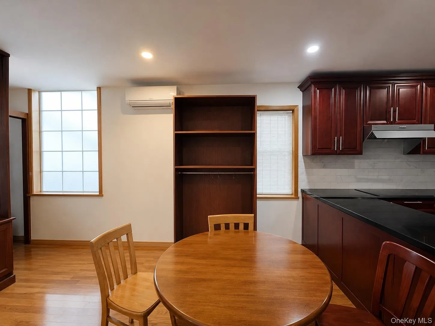 111-33 42nd Avenue, New York, NY, 6 Bedrooms Bedrooms, 12 Rooms Rooms,6 BathroomsBathrooms,Residential,For Rent,42nd,0,1016579 111-33 42nd Avenue, New York, NY, 6 Bedrooms Bedrooms, 12 Rooms Rooms,6 BathroomsBathrooms,Residential,For Rent,42nd,0,1016579