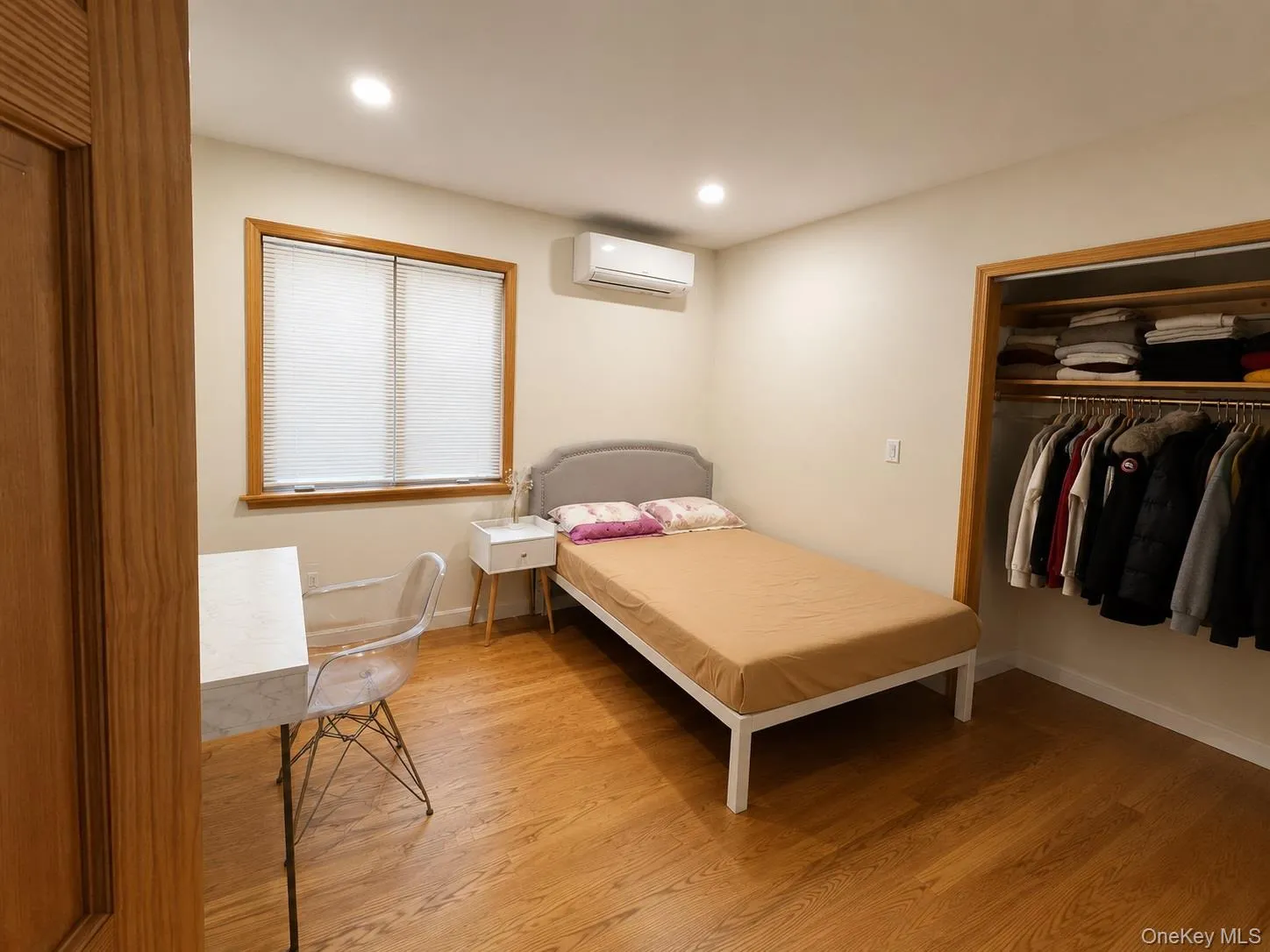 111-33 42nd Avenue, New York, NY, 6 Bedrooms Bedrooms, 12 Rooms Rooms,6 BathroomsBathrooms,Residential,For Rent,42nd,0,1016579 111-33 42nd Avenue, New York, NY, 6 Bedrooms Bedrooms, 12 Rooms Rooms,6 BathroomsBathrooms,Residential,For Rent,42nd,0,1016579