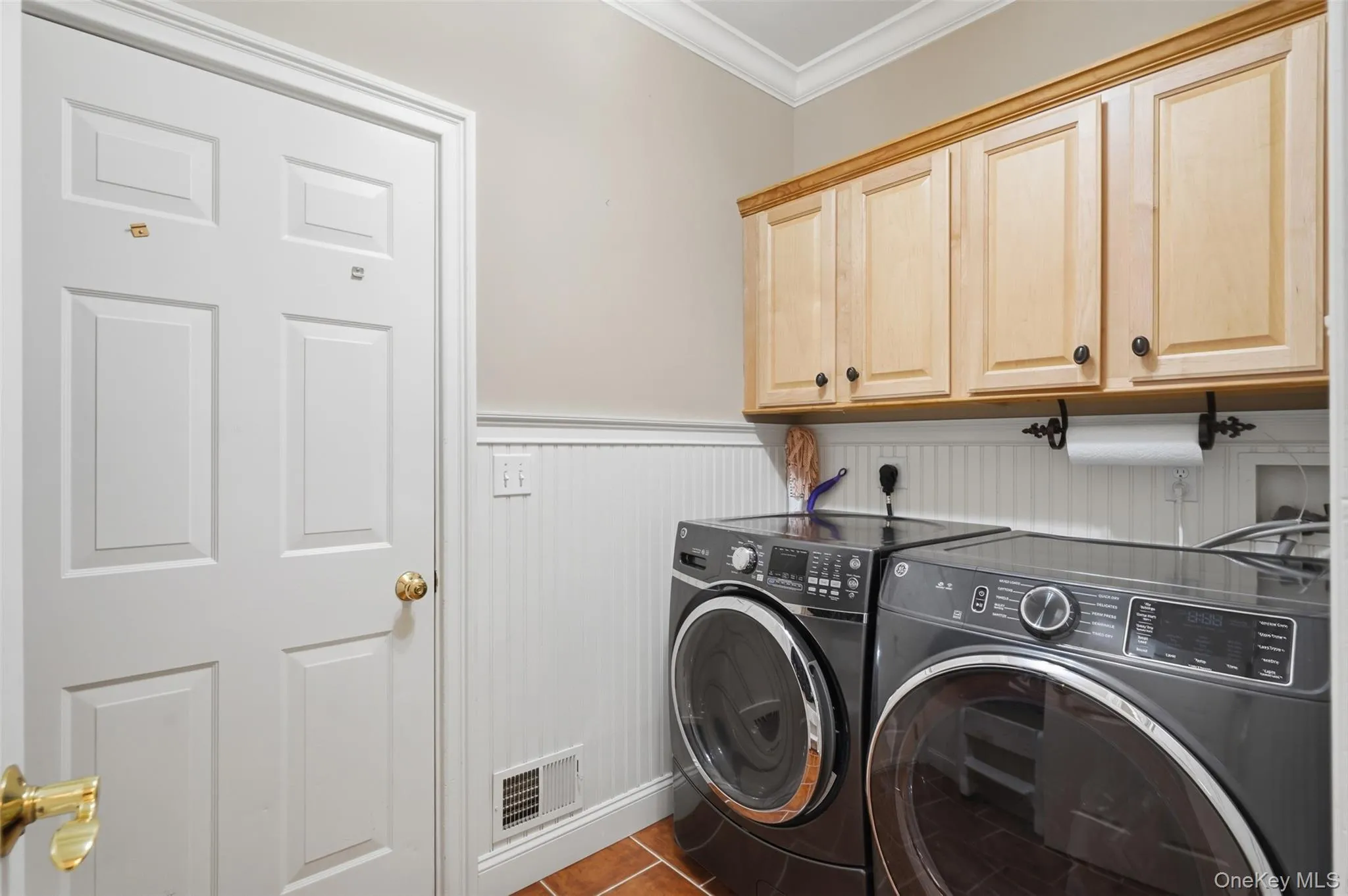5 Albertanna Court, East Fishkill, NY, 4 Bedrooms Bedrooms, 15 Rooms Rooms,3 BathroomsBathrooms,Residential,For Rent,Albertanna,0,1016585 5 Albertanna Court, East Fishkill, NY, 4 Bedrooms Bedrooms, 15 Rooms Rooms,3 BathroomsBathrooms,Residential,For Rent,Albertanna,0,1016585