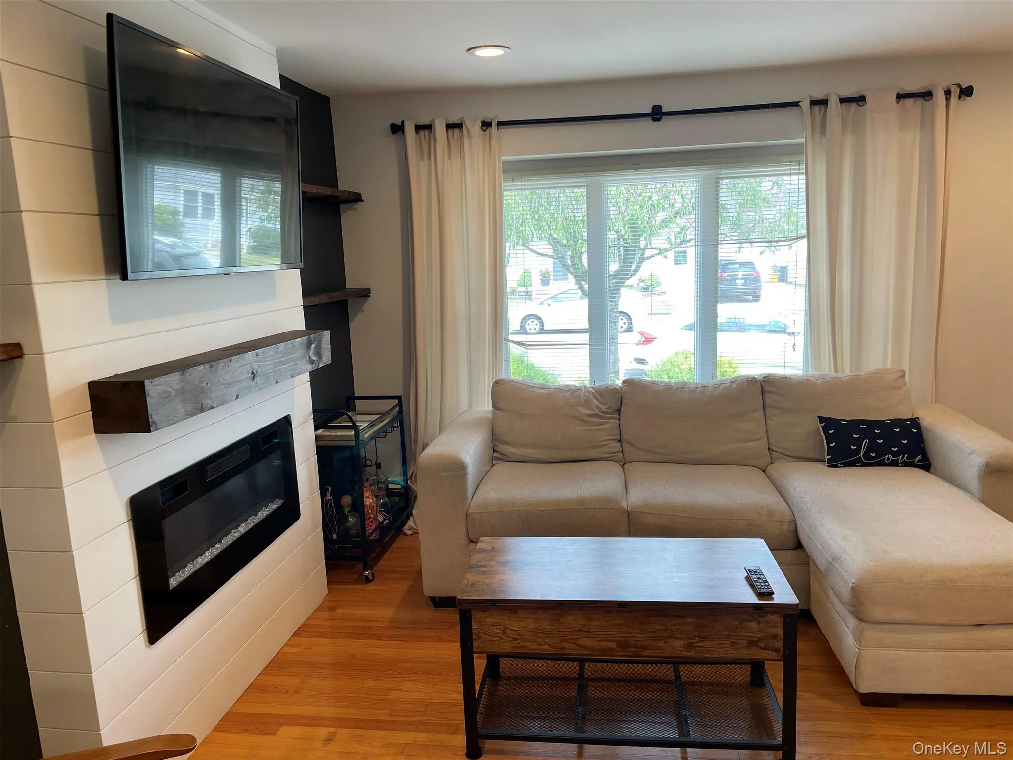 36 34th Street, Babylon, NY, 4 Bedrooms Bedrooms, 6 Rooms Rooms,2 BathroomsBathrooms,Residential,For Rent,34th,0,1016586 36 34th Street, Babylon, NY, 4 Bedrooms Bedrooms, 6 Rooms Rooms,2 BathroomsBathrooms,Residential,For Rent,34th,0,1016586