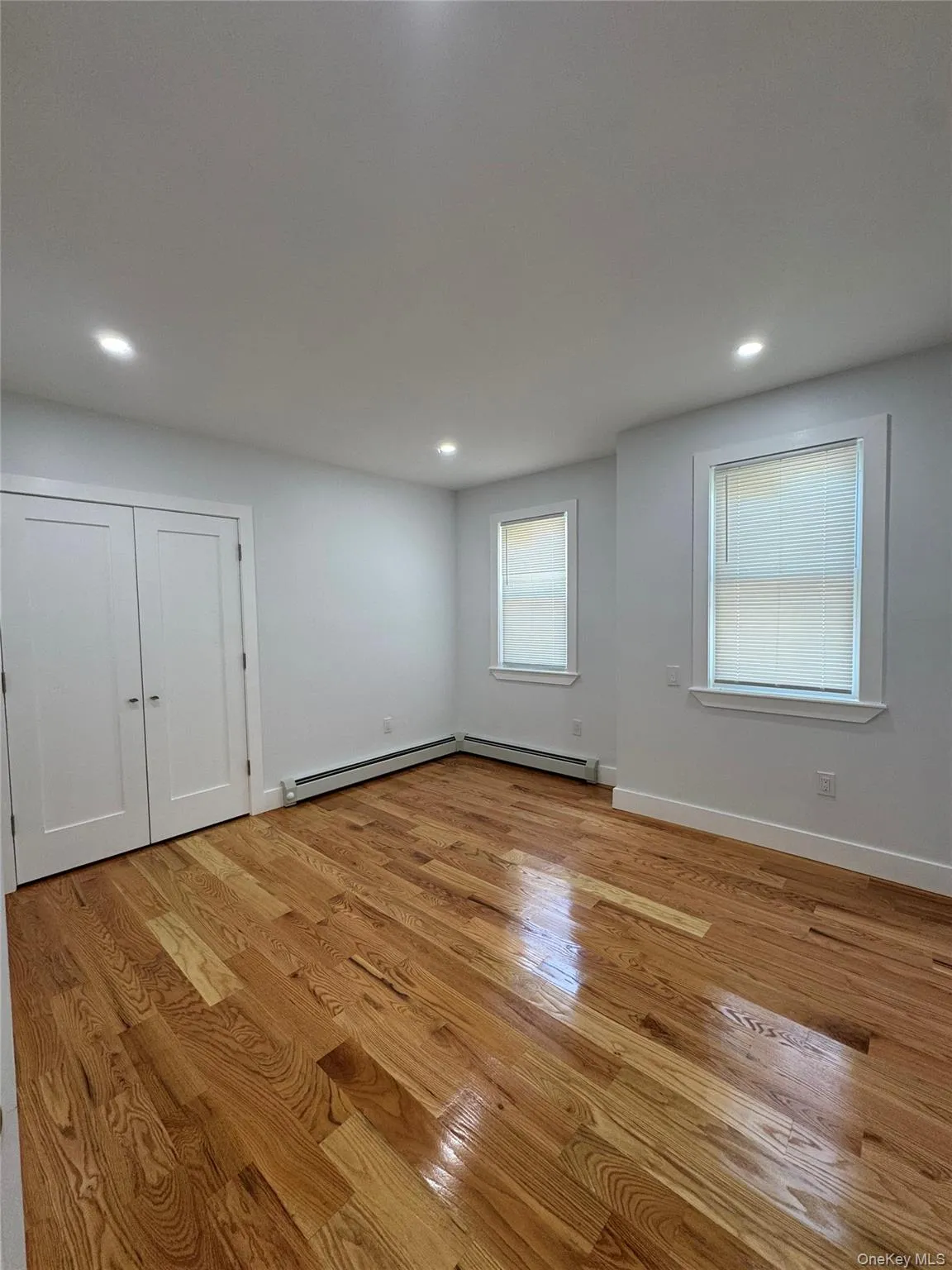 102-15 215th Street, New York, NY, 4 Bedrooms Bedrooms, 7 Rooms Rooms,2 BathroomsBathrooms,Residential Lease,For Rent,215th,0,1016587 102-15 215th Street, New York, NY, 4 Bedrooms Bedrooms, 7 Rooms Rooms,2 BathroomsBathrooms,Residential Lease,For Rent,215th,0,1016587