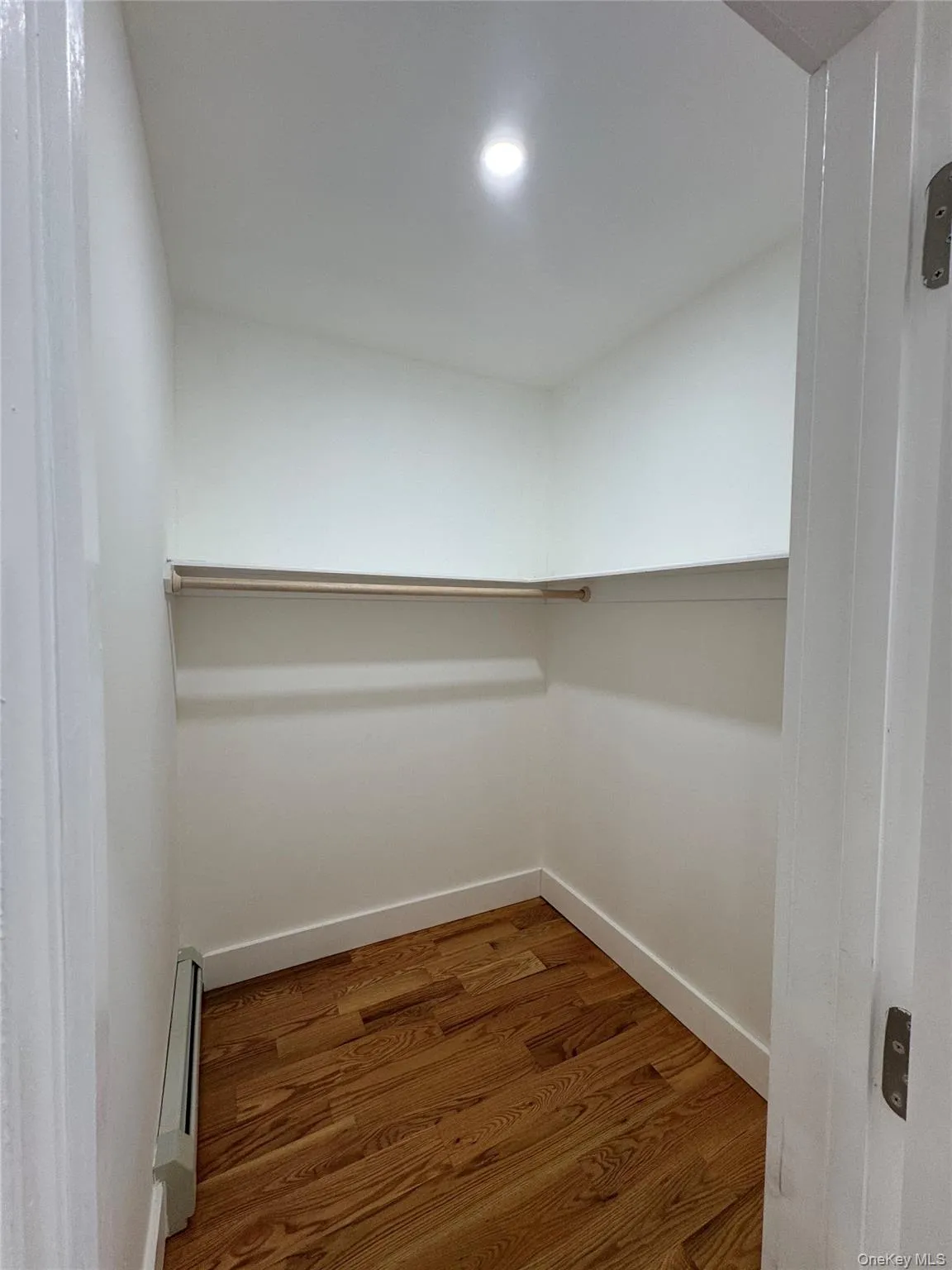 102-15 215th Street, New York, NY, 4 Bedrooms Bedrooms, 7 Rooms Rooms,2 BathroomsBathrooms,Residential Lease,For Rent,215th,0,1016587 102-15 215th Street, New York, NY, 4 Bedrooms Bedrooms, 7 Rooms Rooms,2 BathroomsBathrooms,Residential Lease,For Rent,215th,0,1016587