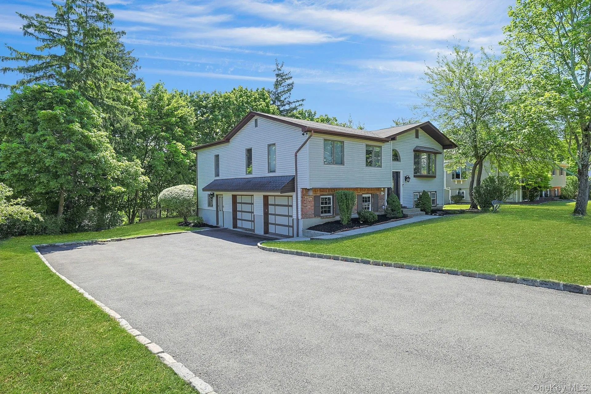 168 Orchid Drive, Orangetown, NY, 4 Bedrooms Bedrooms, 11 Rooms Rooms,3 BathroomsBathrooms,Residential,For Rent,Orchid,0,KEY1016589 168 Orchid Drive, Orangetown, NY, 4 Bedrooms Bedrooms, 11 Rooms Rooms,3 BathroomsBathrooms,Residential,For Rent,Orchid,0,KEY1016589