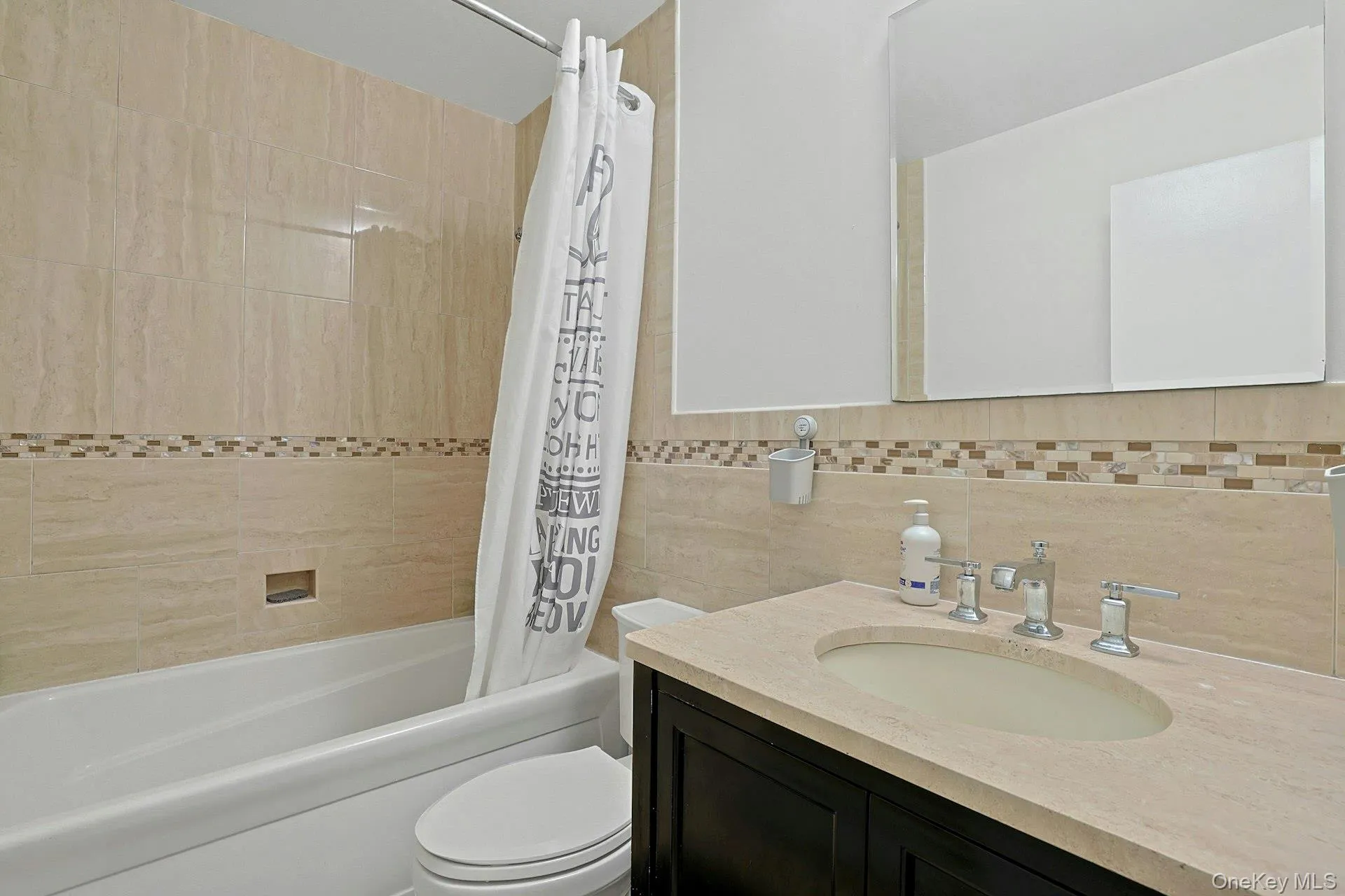 168 Orchid Drive, Orangetown, NY, 4 Bedrooms Bedrooms, 11 Rooms Rooms,3 BathroomsBathrooms,Residential,For Rent,Orchid,0,KEY1016589 168 Orchid Drive, Orangetown, NY, 4 Bedrooms Bedrooms, 11 Rooms Rooms,3 BathroomsBathrooms,Residential,For Rent,Orchid,0,KEY1016589