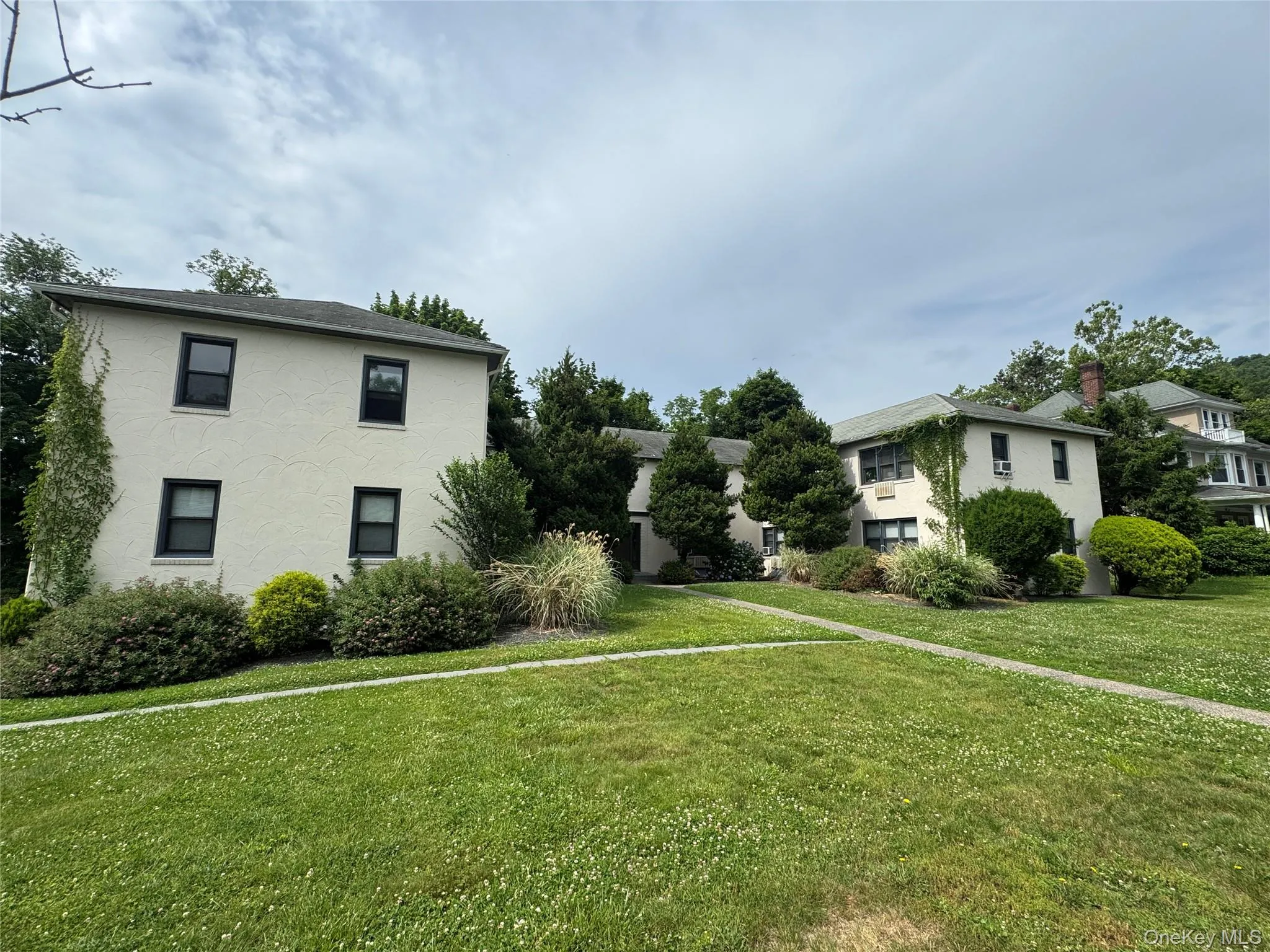 13 Cornelison Avenue, Orangetown, NY, 1 Bedroom Bedrooms, 3 Rooms Rooms,1 BathroomBathrooms,Residential Lease,For Rent,Cornelison,0,KEY1016592 13 Cornelison Avenue, Orangetown, NY, 1 Bedroom Bedrooms, 3 Rooms Rooms,1 BathroomBathrooms,Residential Lease,For Rent,Cornelison,0,KEY1016592