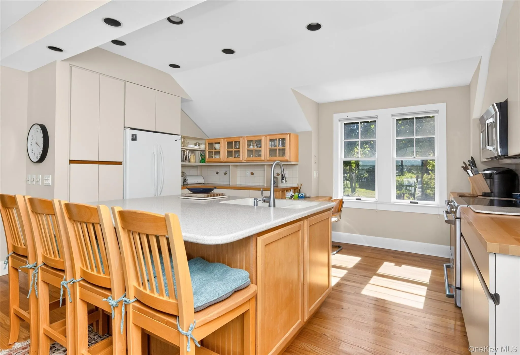 5 Sea Gull Road, Shelter Island, NY, 5 Bedrooms Bedrooms, 8 Rooms Rooms,5 BathroomsBathrooms,Residential,For Rent,Sea Gull,0,1016596 5 Sea Gull Road, Shelter Island, NY, 5 Bedrooms Bedrooms, 8 Rooms Rooms,5 BathroomsBathrooms,Residential,For Rent,Sea Gull,0,1016596