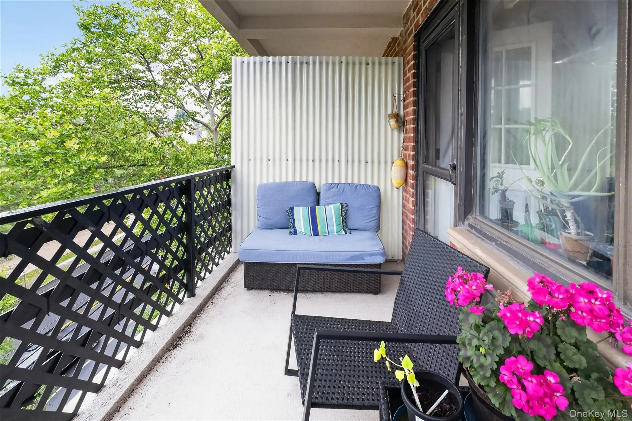 640 Pelham Road, New Rochelle, NY, 1 Bedroom Bedrooms, 4 Rooms Rooms,1 BathroomBathrooms,Residential,For Rent,Pelham,0,1016599 640 Pelham Road, New Rochelle, NY, 1 Bedroom Bedrooms, 4 Rooms Rooms,1 BathroomBathrooms,Residential,For Rent,Pelham,0,1016599