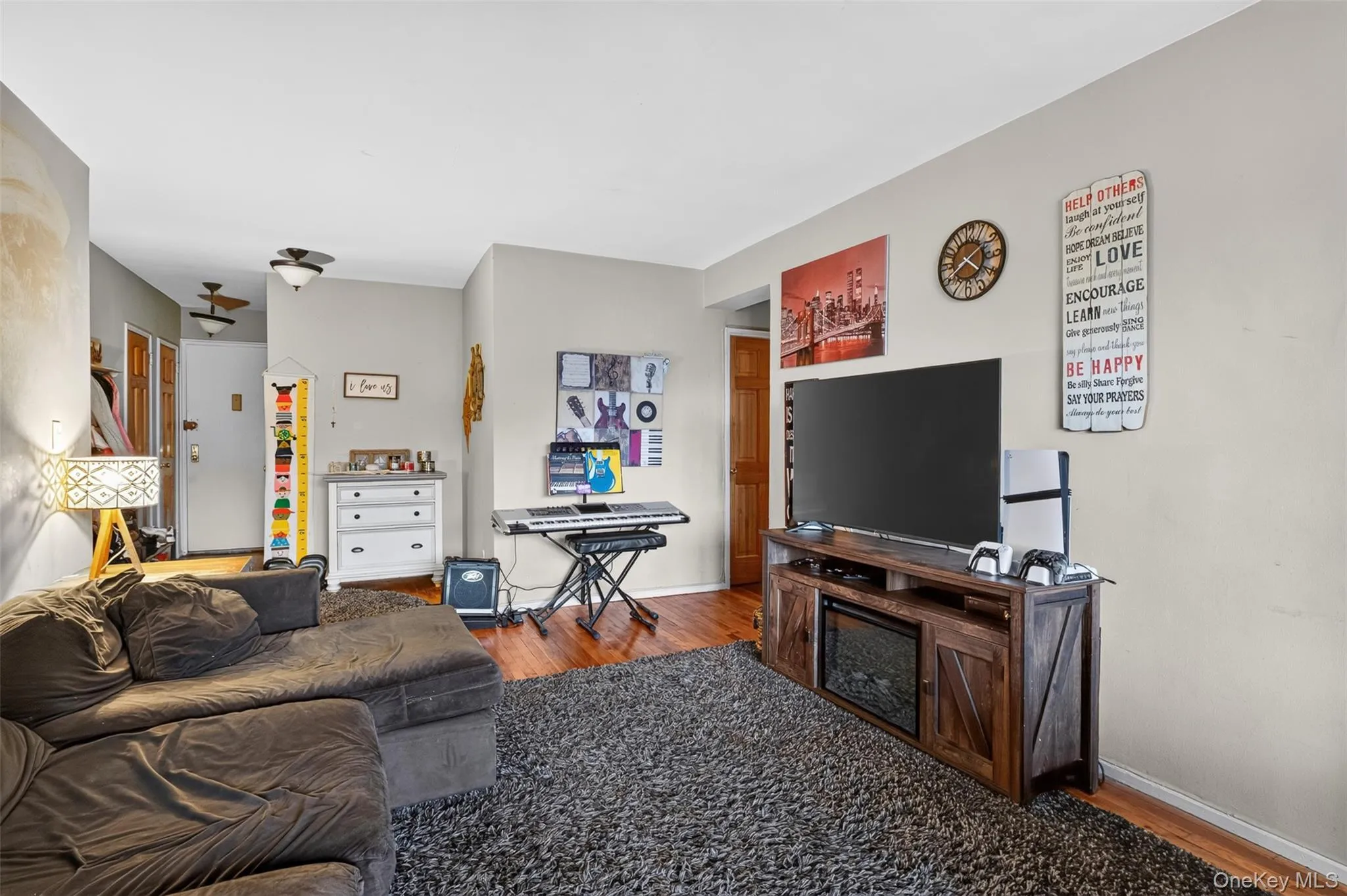 640 Pelham Road, New Rochelle, NY, 1 Bedroom Bedrooms, 4 Rooms Rooms,1 BathroomBathrooms,Residential,For Rent,Pelham,0,1016599 640 Pelham Road, New Rochelle, NY, 1 Bedroom Bedrooms, 4 Rooms Rooms,1 BathroomBathrooms,Residential,For Rent,Pelham,0,1016599