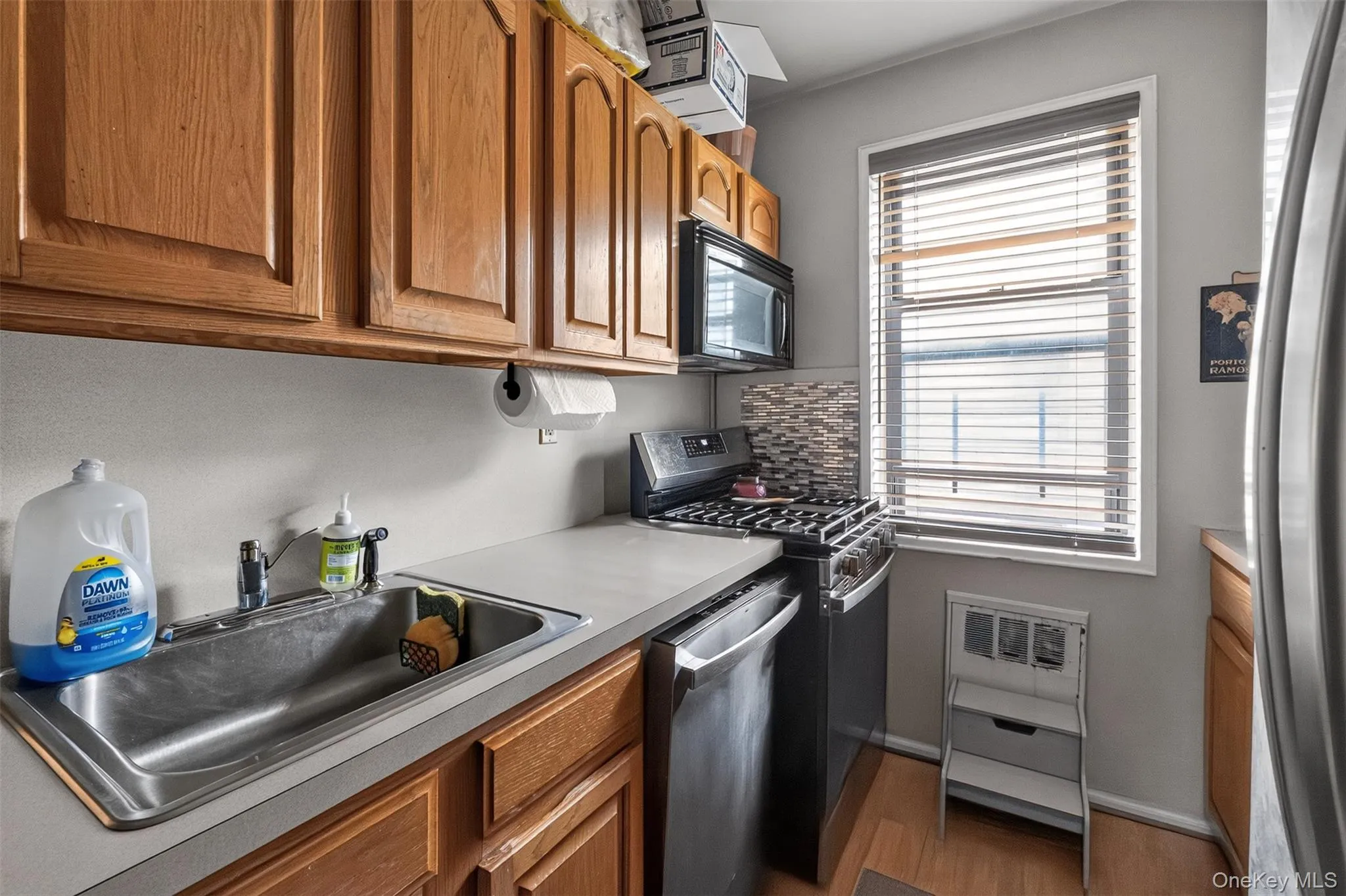 640 Pelham Road, New Rochelle, NY, 1 Bedroom Bedrooms, 4 Rooms Rooms,1 BathroomBathrooms,Residential,For Rent,Pelham,0,1016599 640 Pelham Road, New Rochelle, NY, 1 Bedroom Bedrooms, 4 Rooms Rooms,1 BathroomBathrooms,Residential,For Rent,Pelham,0,1016599