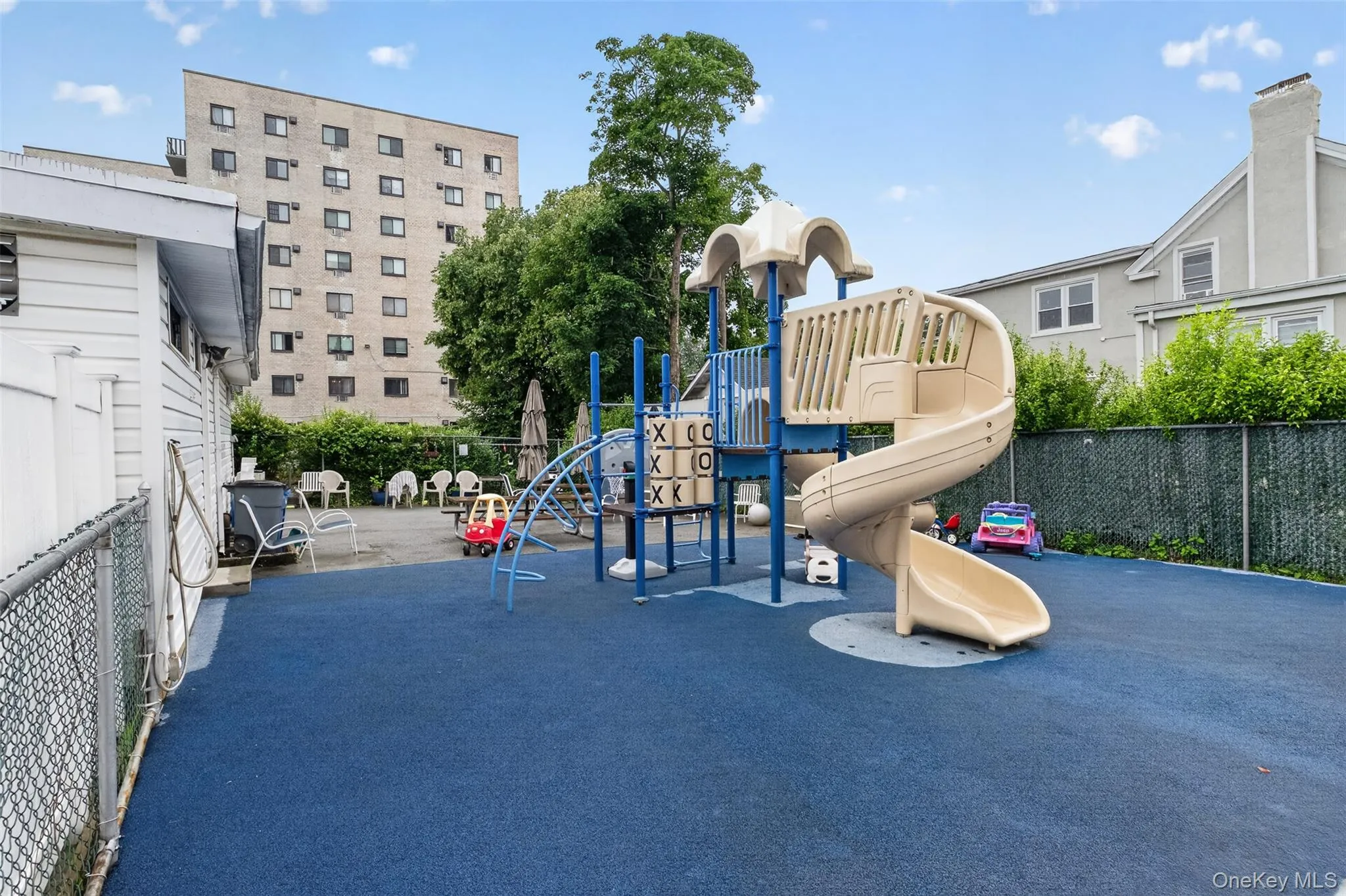640 Pelham Road, New Rochelle, NY, 1 Bedroom Bedrooms, 4 Rooms Rooms,1 BathroomBathrooms,Residential,For Rent,Pelham,0,1016599 640 Pelham Road, New Rochelle, NY, 1 Bedroom Bedrooms, 4 Rooms Rooms,1 BathroomBathrooms,Residential,For Rent,Pelham,0,1016599