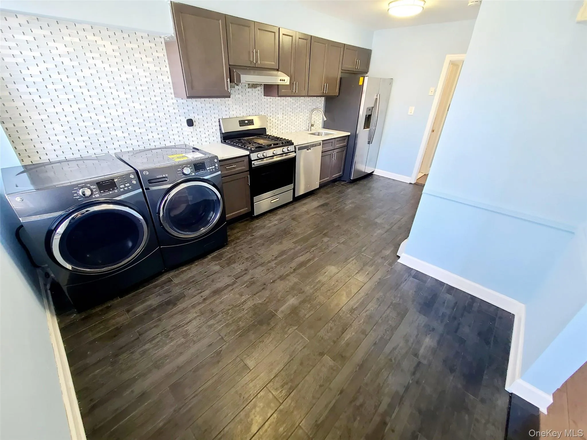 67-12 Juno Street, New York, NY, 2 Bedrooms Bedrooms, 4 Rooms Rooms,1 BathroomBathrooms,Residential Lease,For Rent,Juno,0,KEY1016604 67-12 Juno Street, New York, NY, 2 Bedrooms Bedrooms, 4 Rooms Rooms,1 BathroomBathrooms,Residential Lease,For Rent,Juno,0,KEY1016604