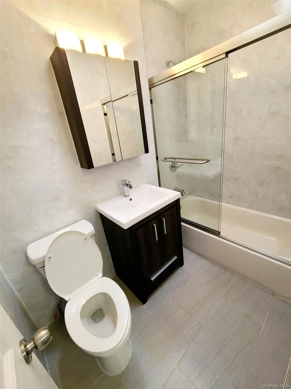 67-12 Juno Street, New York, NY, 2 Bedrooms Bedrooms, 4 Rooms Rooms,1 BathroomBathrooms,Residential Lease,For Rent,Juno,0,KEY1016604 67-12 Juno Street, New York, NY, 2 Bedrooms Bedrooms, 4 Rooms Rooms,1 BathroomBathrooms,Residential Lease,For Rent,Juno,0,KEY1016604