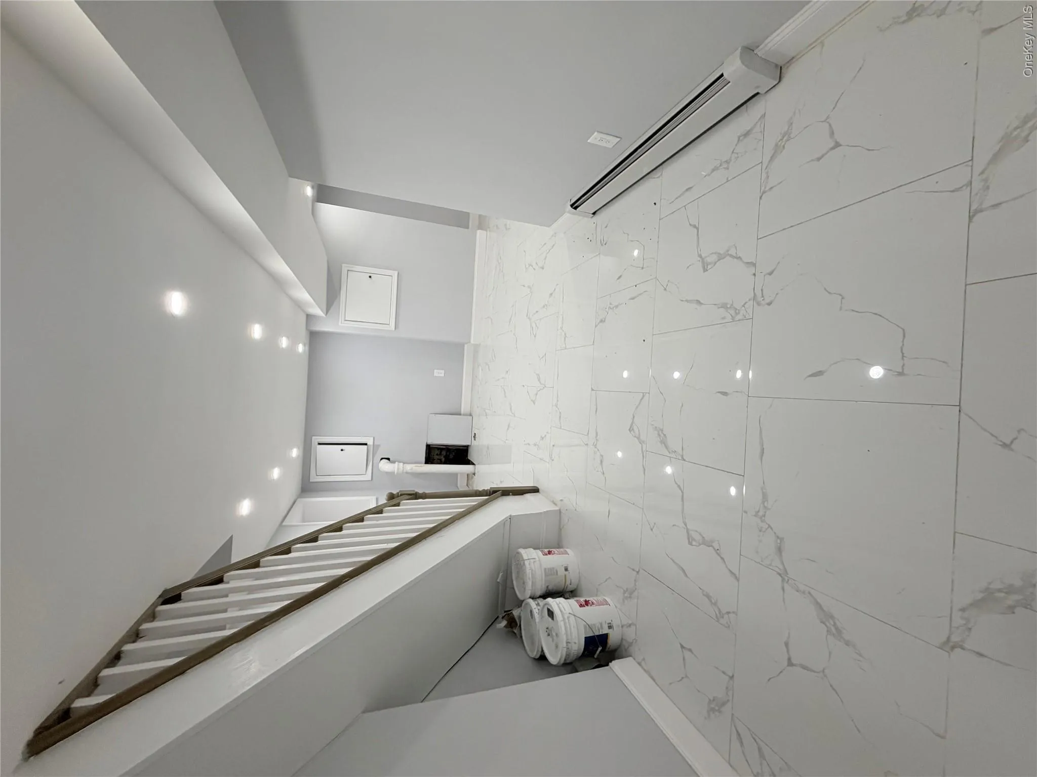128 238th Street, New York, NY, 3 Bedrooms Bedrooms, 5 Rooms Rooms,2 BathroomsBathrooms,Residential,For Rent,238th,0,1016605 128 238th Street, New York, NY, 3 Bedrooms Bedrooms, 5 Rooms Rooms,2 BathroomsBathrooms,Residential,For Rent,238th,0,1016605