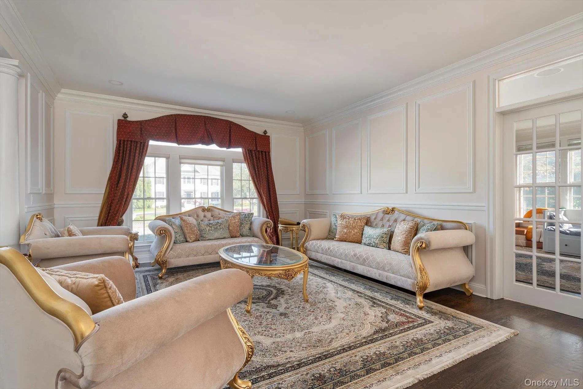 26 Legends Circle, Huntington, NY, 6 Bedrooms Bedrooms, 13 Rooms Rooms,5 BathroomsBathrooms,Residential,For Rent,Legends,0,KEY1016607 26 Legends Circle, Huntington, NY, 6 Bedrooms Bedrooms, 13 Rooms Rooms,5 BathroomsBathrooms,Residential,For Rent,Legends,0,KEY1016607