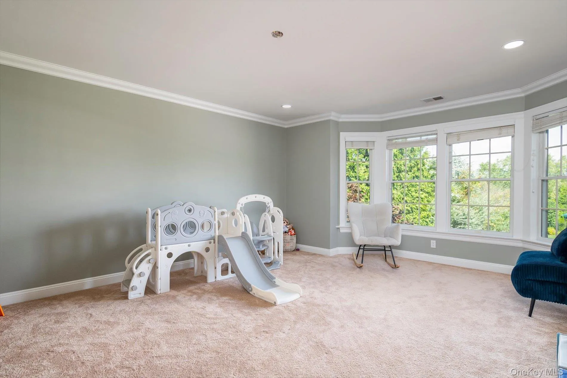 26 Legends Circle, Huntington, NY, 6 Bedrooms Bedrooms, 13 Rooms Rooms,5 BathroomsBathrooms,Residential,For Rent,Legends,0,KEY1016607 26 Legends Circle, Huntington, NY, 6 Bedrooms Bedrooms, 13 Rooms Rooms,5 BathroomsBathrooms,Residential,For Rent,Legends,0,KEY1016607