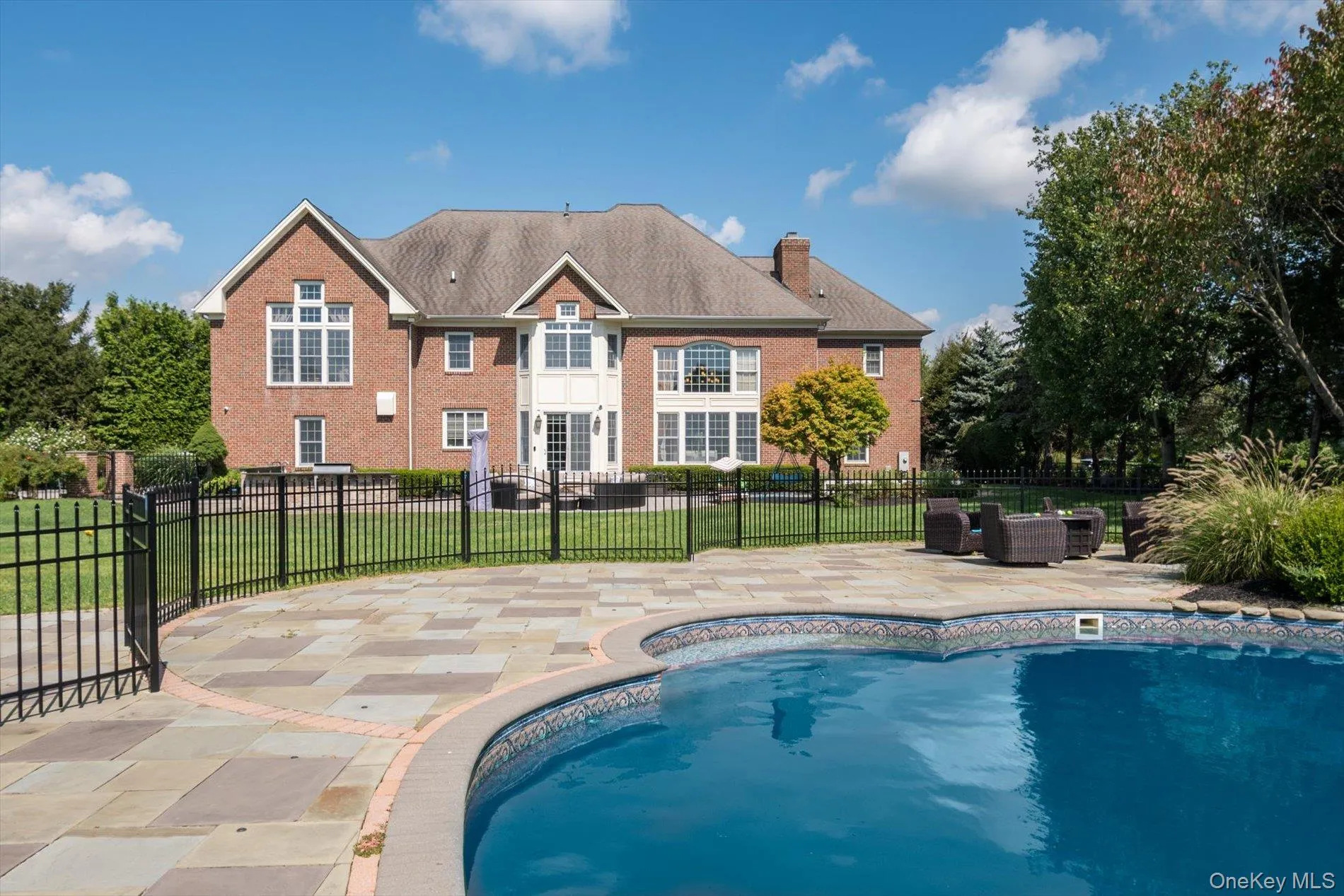 26 Legends Circle, Huntington, NY, 6 Bedrooms Bedrooms, 13 Rooms Rooms,5 BathroomsBathrooms,Residential,For Rent,Legends,0,KEY1016607 26 Legends Circle, Huntington, NY, 6 Bedrooms Bedrooms, 13 Rooms Rooms,5 BathroomsBathrooms,Residential,For Rent,Legends,0,KEY1016607