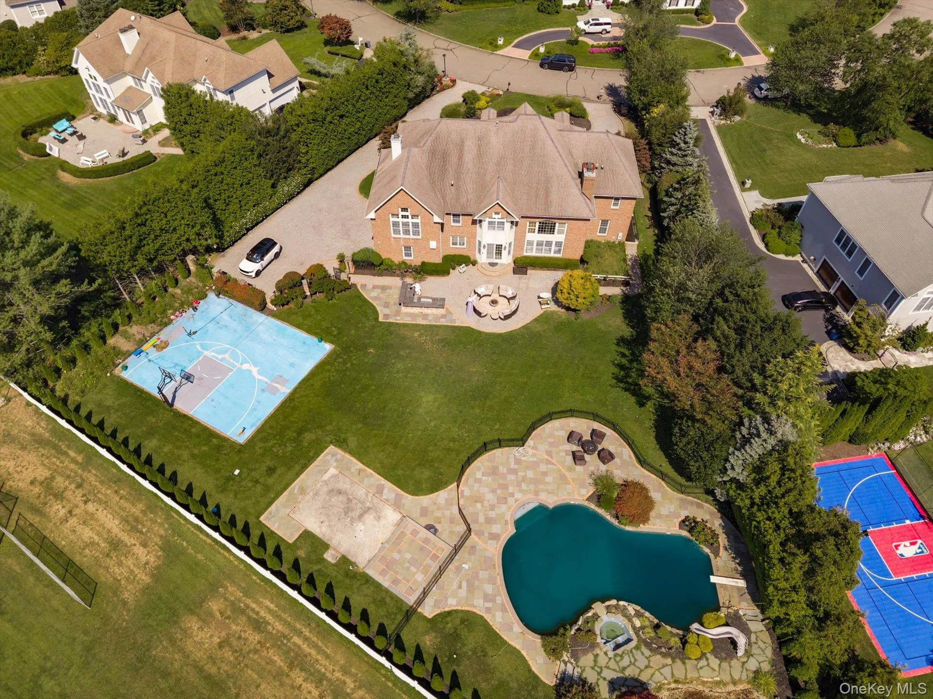 26 Legends Circle, Huntington, NY, 6 Bedrooms Bedrooms, 13 Rooms Rooms,5 BathroomsBathrooms,Residential,For Rent,Legends,0,KEY1016607 26 Legends Circle, Huntington, NY, 6 Bedrooms Bedrooms, 13 Rooms Rooms,5 BathroomsBathrooms,Residential,For Rent,Legends,0,KEY1016607