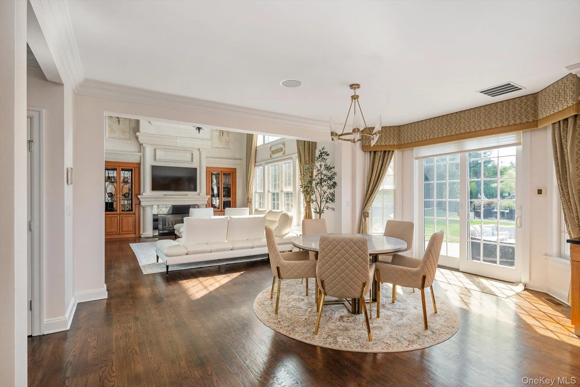 26 Legends Circle, Huntington, NY, 6 Bedrooms Bedrooms, 13 Rooms Rooms,5 BathroomsBathrooms,Residential,For Rent,Legends,0,KEY1016607 26 Legends Circle, Huntington, NY, 6 Bedrooms Bedrooms, 13 Rooms Rooms,5 BathroomsBathrooms,Residential,For Rent,Legends,0,KEY1016607