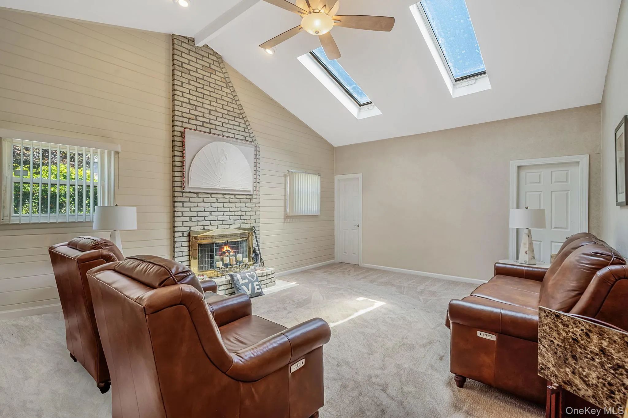 15 Edwin Avenue, Brookhaven, NY, 4 Bedrooms Bedrooms, 9 Rooms Rooms,2 BathroomsBathrooms,Residential,For Rent,Edwin,0,1016610 15 Edwin Avenue, Brookhaven, NY, 4 Bedrooms Bedrooms, 9 Rooms Rooms,2 BathroomsBathrooms,Residential,For Rent,Edwin,0,1016610