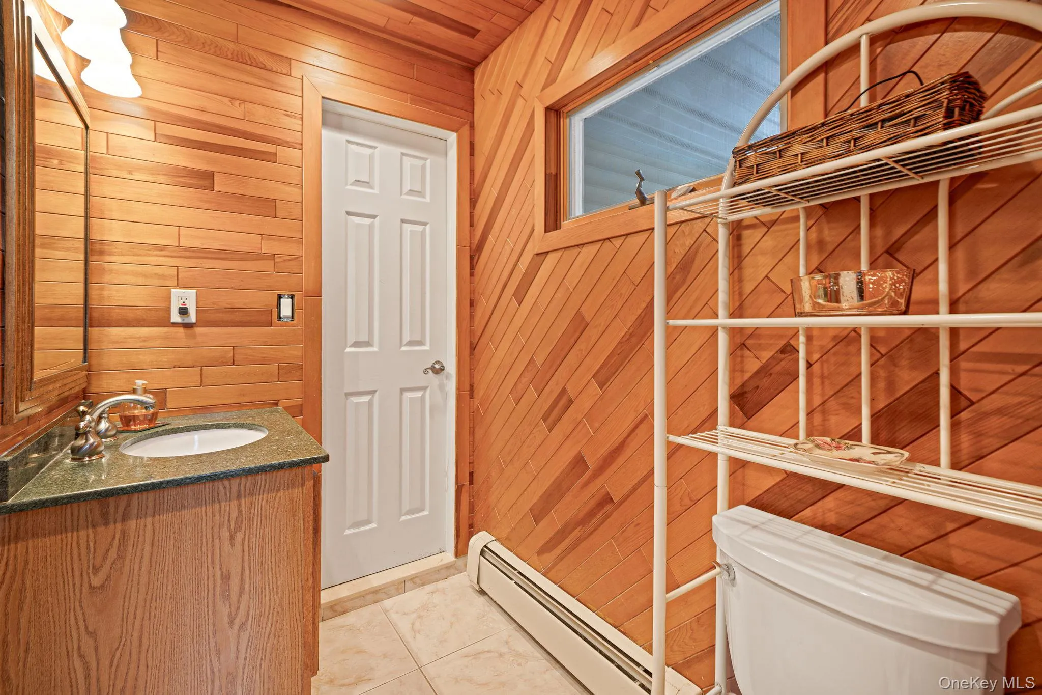 15 Edwin Avenue, Brookhaven, NY, 4 Bedrooms Bedrooms, 9 Rooms Rooms,2 BathroomsBathrooms,Residential,For Rent,Edwin,0,1016610 15 Edwin Avenue, Brookhaven, NY, 4 Bedrooms Bedrooms, 9 Rooms Rooms,2 BathroomsBathrooms,Residential,For Rent,Edwin,0,1016610