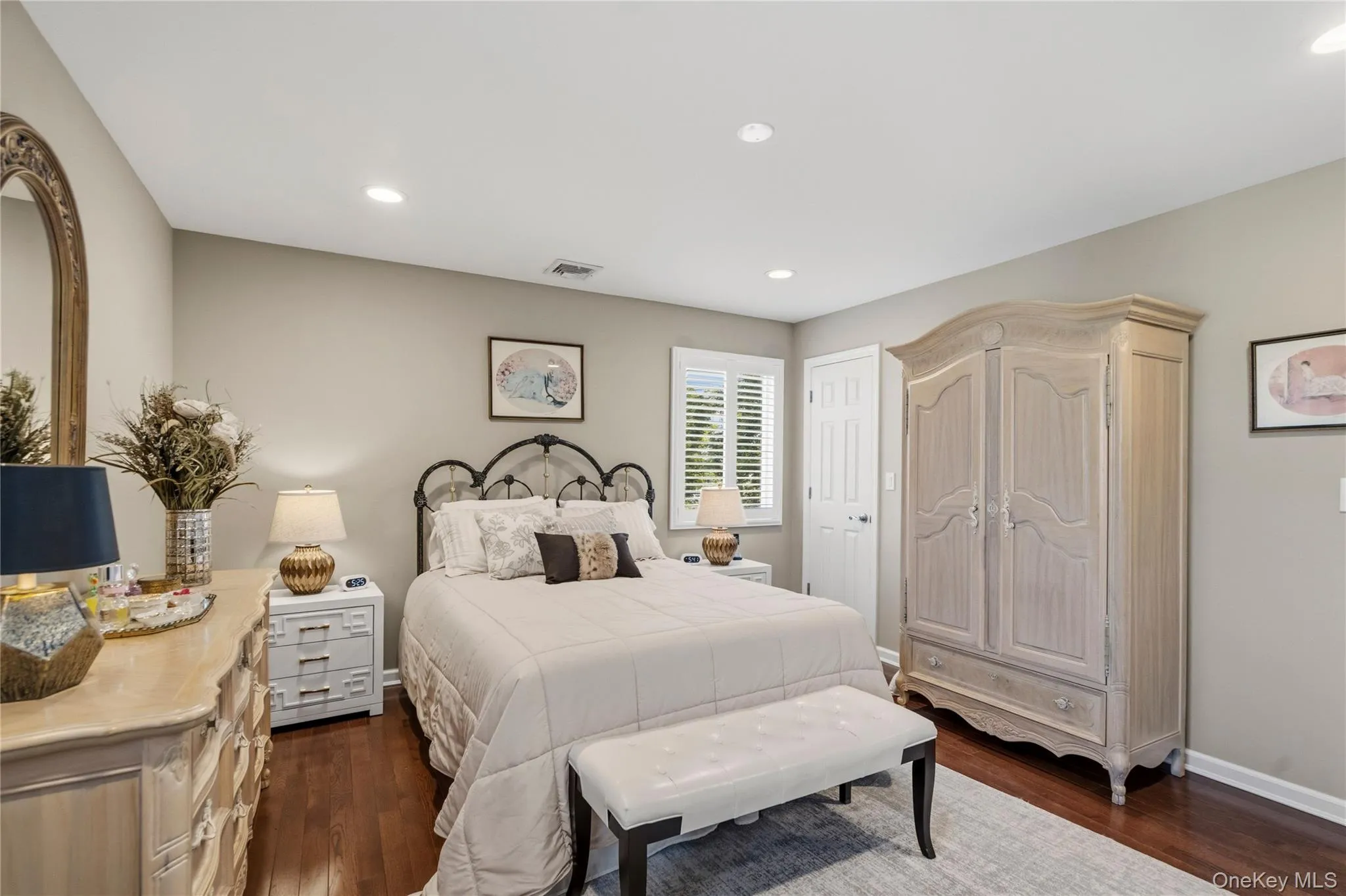 34 Admiral Road, Oyster Bay, NY, 4 Bedrooms Bedrooms, 9 Rooms Rooms,2 BathroomsBathrooms,Residential,For Rent,Admiral,0,KEY1016611 34 Admiral Road, Oyster Bay, NY, 4 Bedrooms Bedrooms, 9 Rooms Rooms,2 BathroomsBathrooms,Residential,For Rent,Admiral,0,KEY1016611