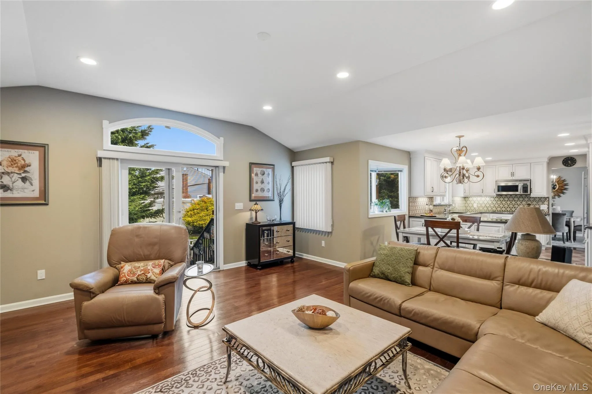 34 Admiral Road, Oyster Bay, NY, 4 Bedrooms Bedrooms, 9 Rooms Rooms,2 BathroomsBathrooms,Residential,For Rent,Admiral,0,KEY1016611 34 Admiral Road, Oyster Bay, NY, 4 Bedrooms Bedrooms, 9 Rooms Rooms,2 BathroomsBathrooms,Residential,For Rent,Admiral,0,KEY1016611