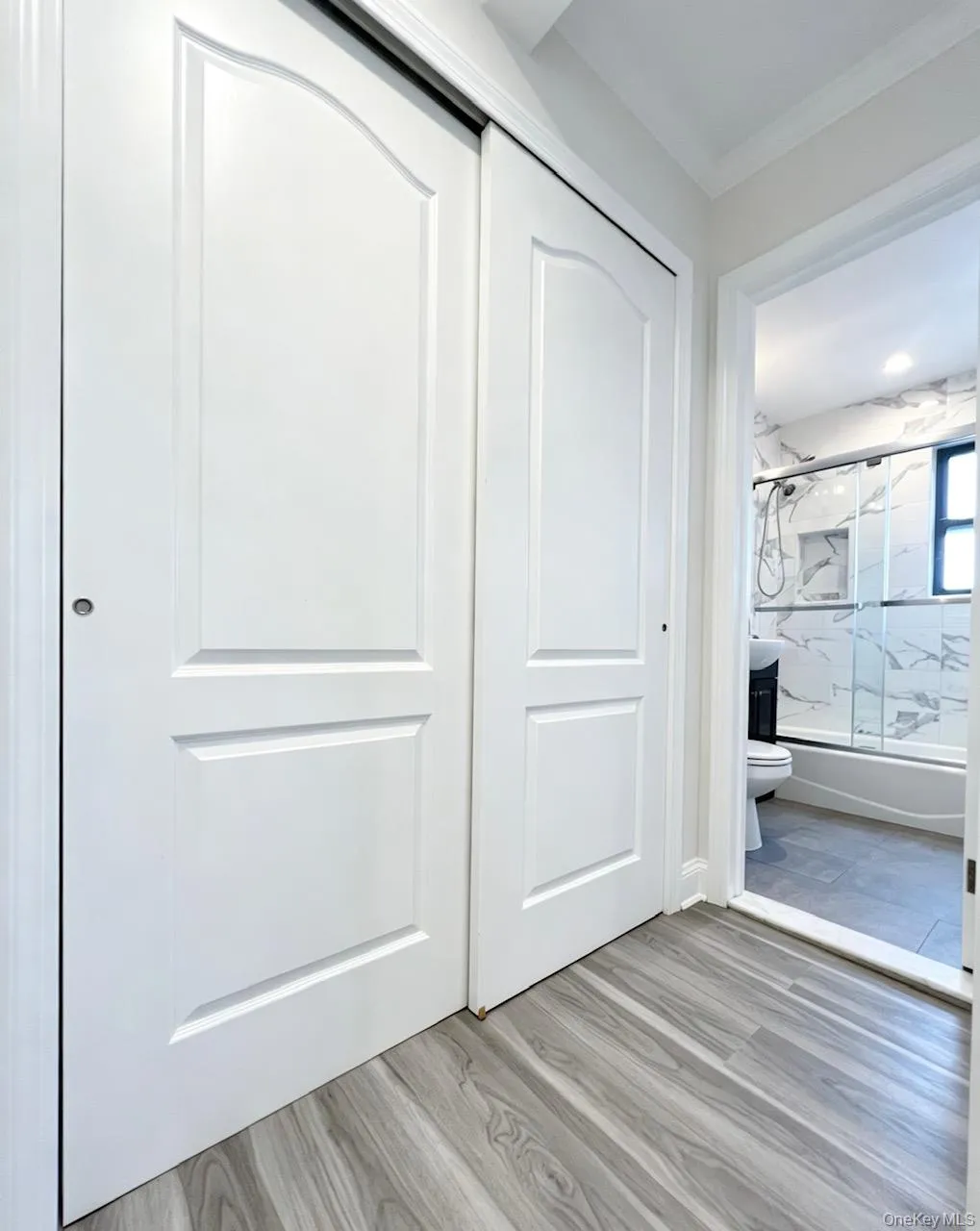 6943 136th Street, New York, NY, 1 Bedroom Bedrooms, 4 Rooms Rooms,1 BathroomBathrooms,Residential,For Rent,136th,0,1016614 6943 136th Street, New York, NY, 1 Bedroom Bedrooms, 4 Rooms Rooms,1 BathroomBathrooms,Residential,For Rent,136th,0,1016614
