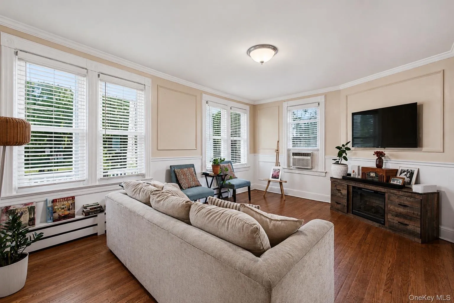 29 Saint Joseph Street, New Rochelle, NY, 4 Bedrooms Bedrooms, 8 Rooms Rooms,1 BathroomBathrooms,Residential,For Rent,Saint Joseph,0,KEY1016615 29 Saint Joseph Street, New Rochelle, NY, 4 Bedrooms Bedrooms, 8 Rooms Rooms,1 BathroomBathrooms,Residential,For Rent,Saint Joseph,0,KEY1016615