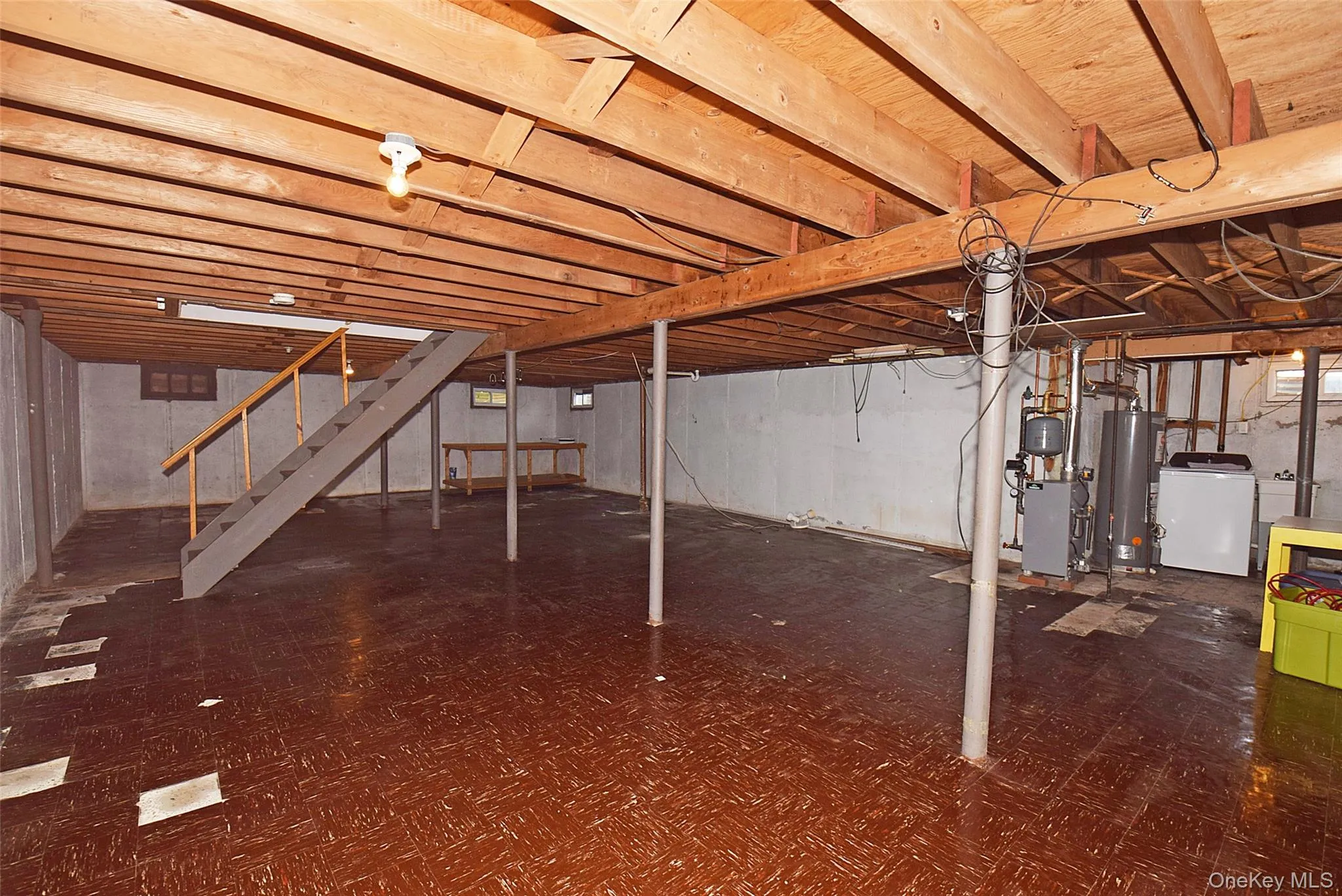 27 Naples Avenue, Islip, NY, 3 Bedrooms Bedrooms, 6 Rooms Rooms,1 BathroomBathrooms,Residential,For Rent,Naples,0,KEY1016616 27 Naples Avenue, Islip, NY, 3 Bedrooms Bedrooms, 6 Rooms Rooms,1 BathroomBathrooms,Residential,For Rent,Naples,0,KEY1016616