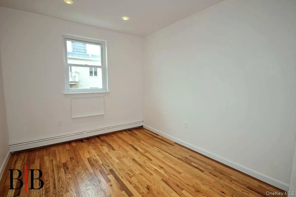 18 Cove Lane, New York, NY, 2 Bedrooms Bedrooms, 5 Rooms Rooms,2 BathroomsBathrooms,Residential,For Rent,Cove,0,KEY1016619 18 Cove Lane, New York, NY, 2 Bedrooms Bedrooms, 5 Rooms Rooms,2 BathroomsBathrooms,Residential,For Rent,Cove,0,KEY1016619