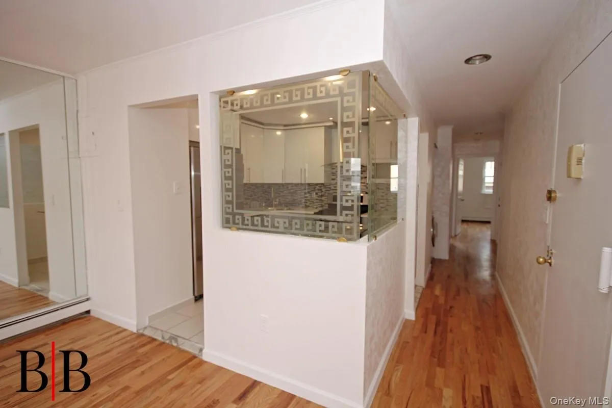 18 Cove Lane, New York, NY, 2 Bedrooms Bedrooms, 5 Rooms Rooms,2 BathroomsBathrooms,Residential,For Rent,Cove,0,KEY1016619 18 Cove Lane, New York, NY, 2 Bedrooms Bedrooms, 5 Rooms Rooms,2 BathroomsBathrooms,Residential,For Rent,Cove,0,KEY1016619