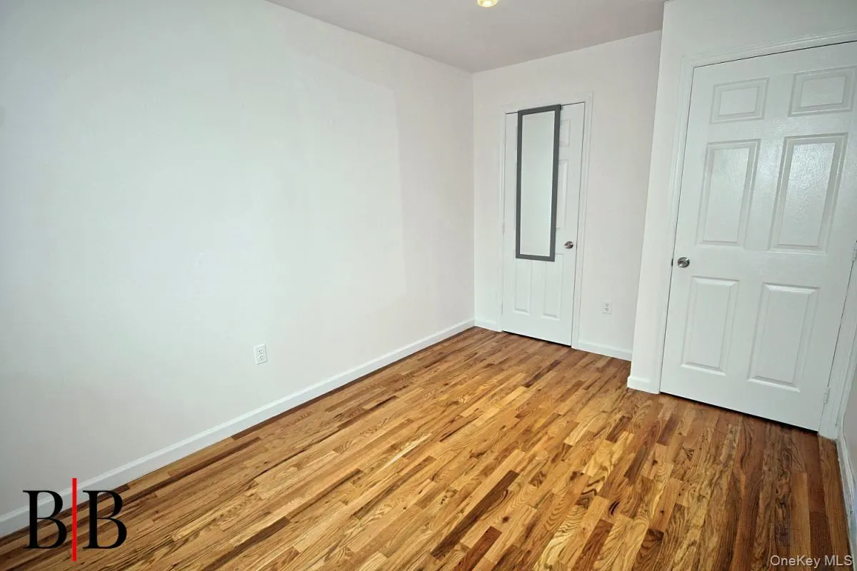 18 Cove Lane, New York, NY, 2 Bedrooms Bedrooms, 5 Rooms Rooms,2 BathroomsBathrooms,Residential,For Rent,Cove,0,KEY1016619 18 Cove Lane, New York, NY, 2 Bedrooms Bedrooms, 5 Rooms Rooms,2 BathroomsBathrooms,Residential,For Rent,Cove,0,KEY1016619