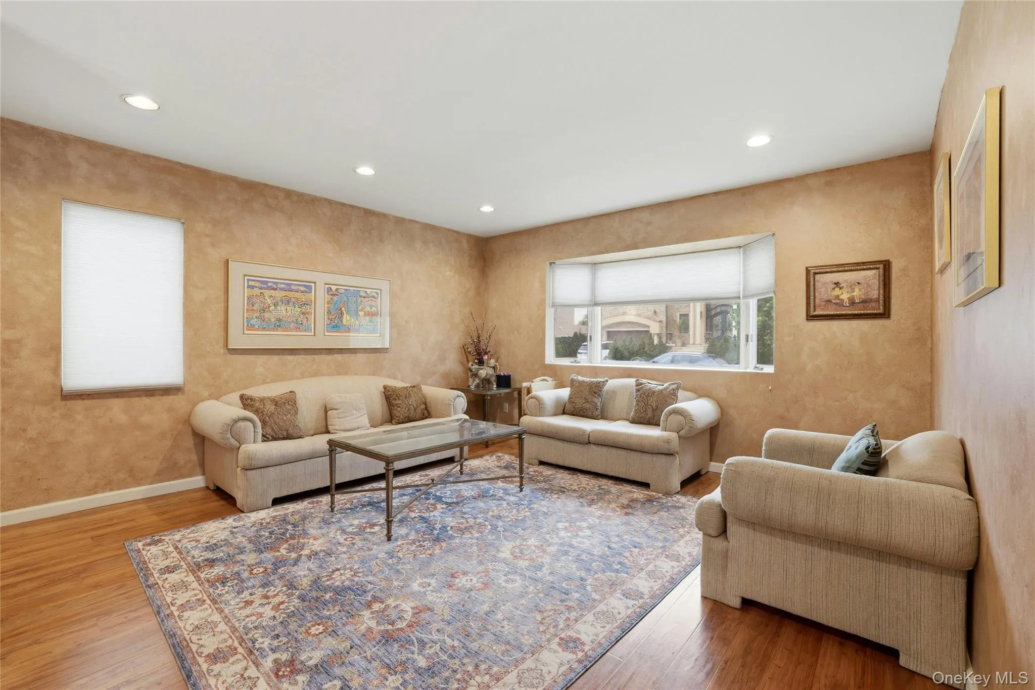 156-34 88th Street, New York, NY, 5 Bedrooms Bedrooms, 9 Rooms Rooms,3 BathroomsBathrooms,Residential,For Rent,88th,0,KEY1016621 156-34 88th Street, New York, NY, 5 Bedrooms Bedrooms, 9 Rooms Rooms,3 BathroomsBathrooms,Residential,For Rent,88th,0,KEY1016621