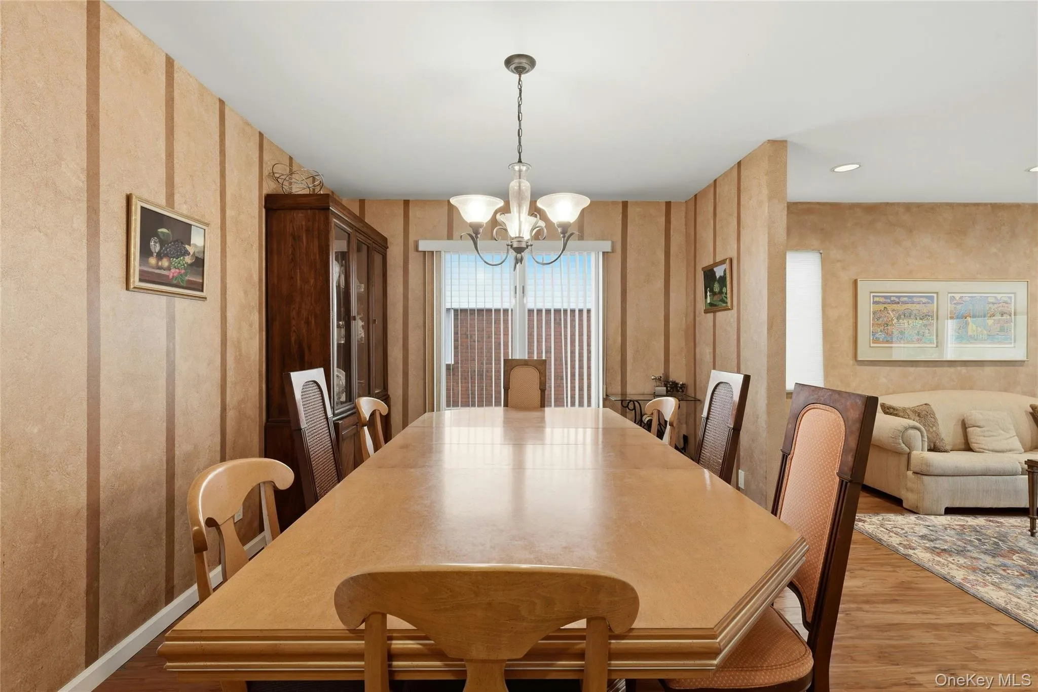 156-34 88th Street, New York, NY, 5 Bedrooms Bedrooms, 9 Rooms Rooms,3 BathroomsBathrooms,Residential,For Rent,88th,0,KEY1016621 156-34 88th Street, New York, NY, 5 Bedrooms Bedrooms, 9 Rooms Rooms,3 BathroomsBathrooms,Residential,For Rent,88th,0,KEY1016621