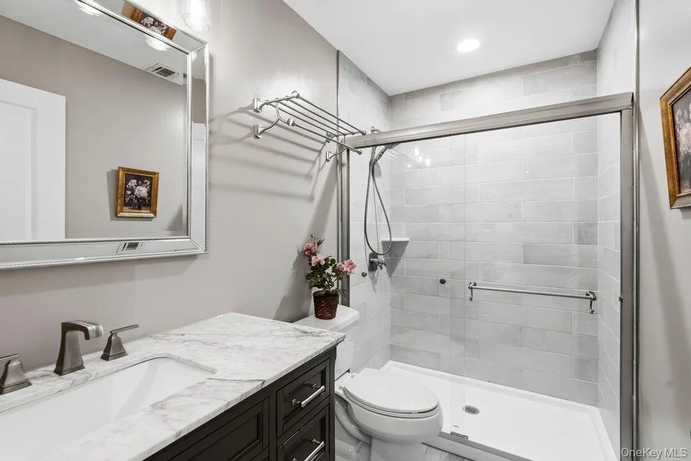 5 Buckingham Court, Oyster Bay, NY, 4 Bedrooms Bedrooms, 9 Rooms Rooms,4 BathroomsBathrooms,Residential,For Rent,Buckingham,0,1016622 5 Buckingham Court, Oyster Bay, NY, 4 Bedrooms Bedrooms, 9 Rooms Rooms,4 BathroomsBathrooms,Residential,For Rent,Buckingham,0,1016622