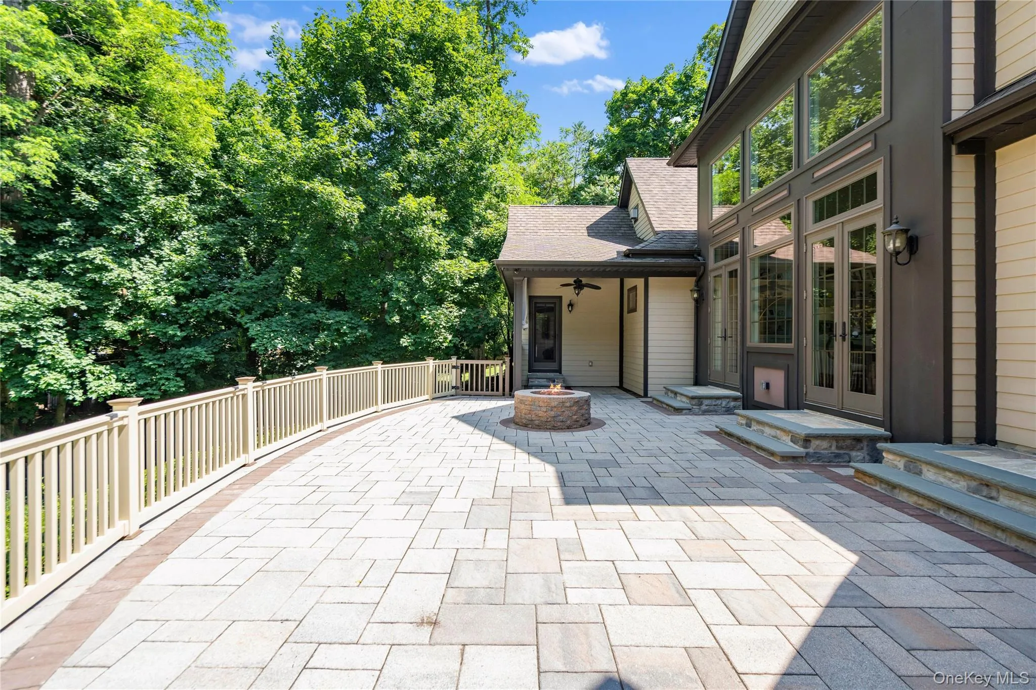 5 Buckingham Court, Oyster Bay, NY, 4 Bedrooms Bedrooms, 9 Rooms Rooms,4 BathroomsBathrooms,Residential,For Rent,Buckingham,0,1016622 5 Buckingham Court, Oyster Bay, NY, 4 Bedrooms Bedrooms, 9 Rooms Rooms,4 BathroomsBathrooms,Residential,For Rent,Buckingham,0,1016622