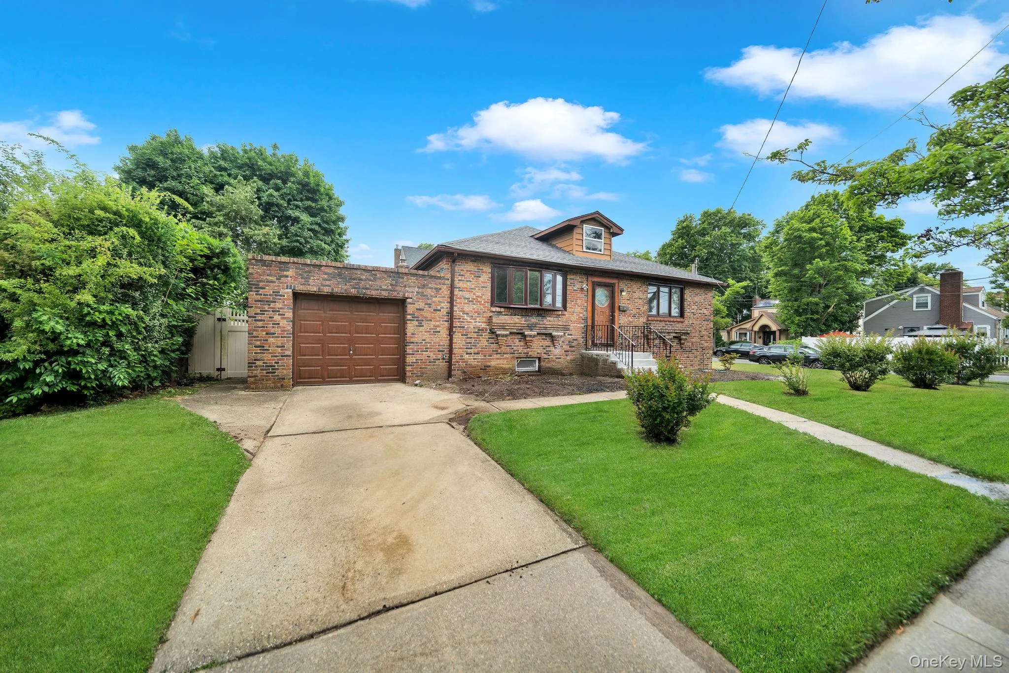 634 Leonard Avenue, Hempstead, NY, 3 Bedrooms Bedrooms, 12 Rooms Rooms,2 BathroomsBathrooms,Residential,For Rent,Leonard,0,KEY1016626 634 Leonard Avenue, Hempstead, NY, 3 Bedrooms Bedrooms, 12 Rooms Rooms,2 BathroomsBathrooms,Residential,For Rent,Leonard,0,KEY1016626