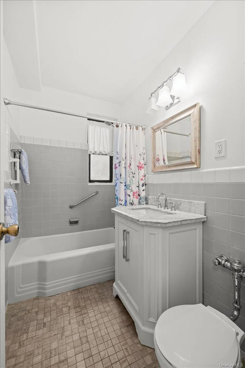 3601 Johnson Avenue, New York, NY, 1 Bedroom Bedrooms, 3 Rooms Rooms,1 BathroomBathrooms,Residential,For Rent,Johnson,0,1016631 3601 Johnson Avenue, New York, NY, 1 Bedroom Bedrooms, 3 Rooms Rooms,1 BathroomBathrooms,Residential,For Rent,Johnson,0,1016631