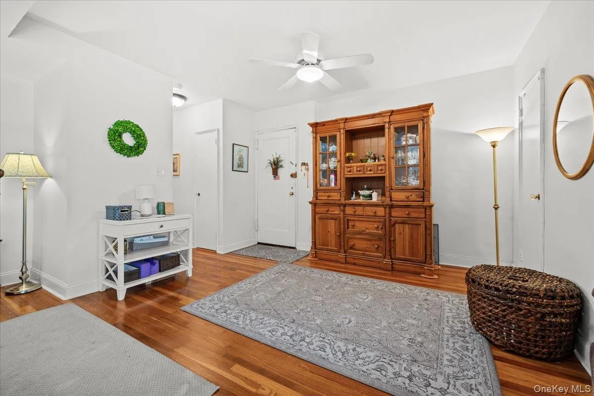 3601 Johnson Avenue, New York, NY, 1 Bedroom Bedrooms, 3 Rooms Rooms,1 BathroomBathrooms,Residential,For Rent,Johnson,0,1016631 3601 Johnson Avenue, New York, NY, 1 Bedroom Bedrooms, 3 Rooms Rooms,1 BathroomBathrooms,Residential,For Rent,Johnson,0,1016631