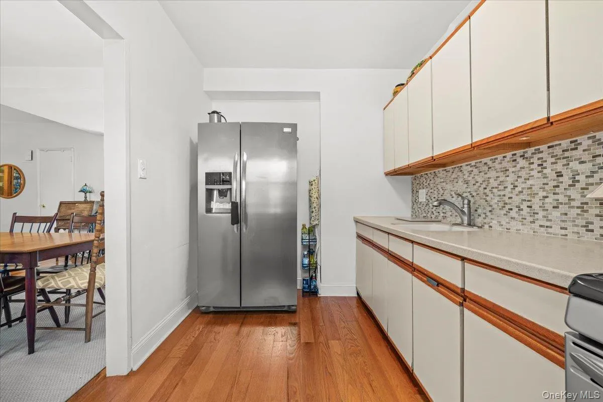 3601 Johnson Avenue, New York, NY, 1 Bedroom Bedrooms, 3 Rooms Rooms,1 BathroomBathrooms,Residential,For Rent,Johnson,0,1016631 3601 Johnson Avenue, New York, NY, 1 Bedroom Bedrooms, 3 Rooms Rooms,1 BathroomBathrooms,Residential,For Rent,Johnson,0,1016631