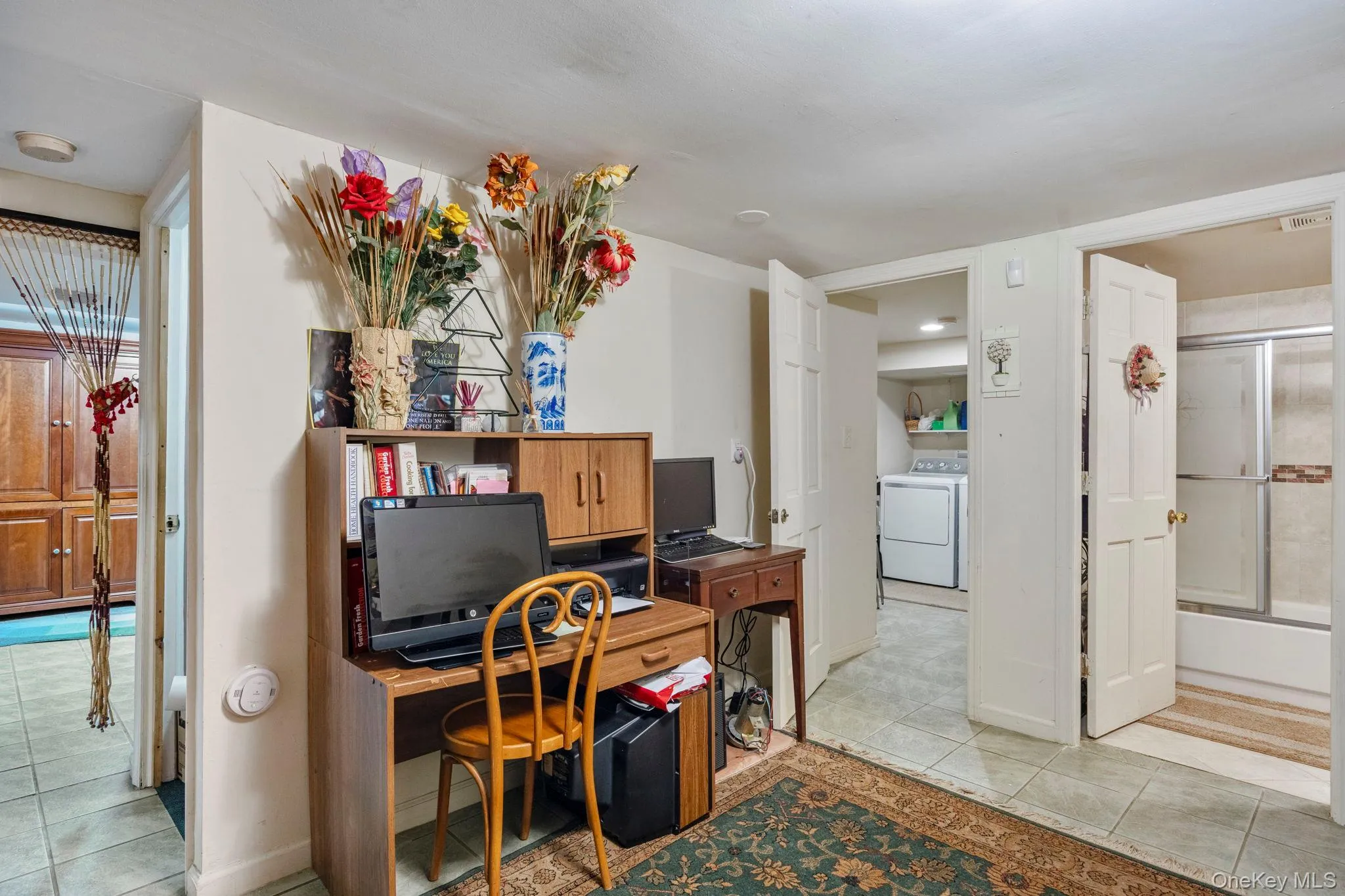 1 Hale Place, Hempstead, NY, 3 Bedrooms Bedrooms, 5 Rooms Rooms,2 BathroomsBathrooms,Residential,For Rent,Hale,0,1016636 1 Hale Place, Hempstead, NY, 3 Bedrooms Bedrooms, 5 Rooms Rooms,2 BathroomsBathrooms,Residential,For Rent,Hale,0,1016636